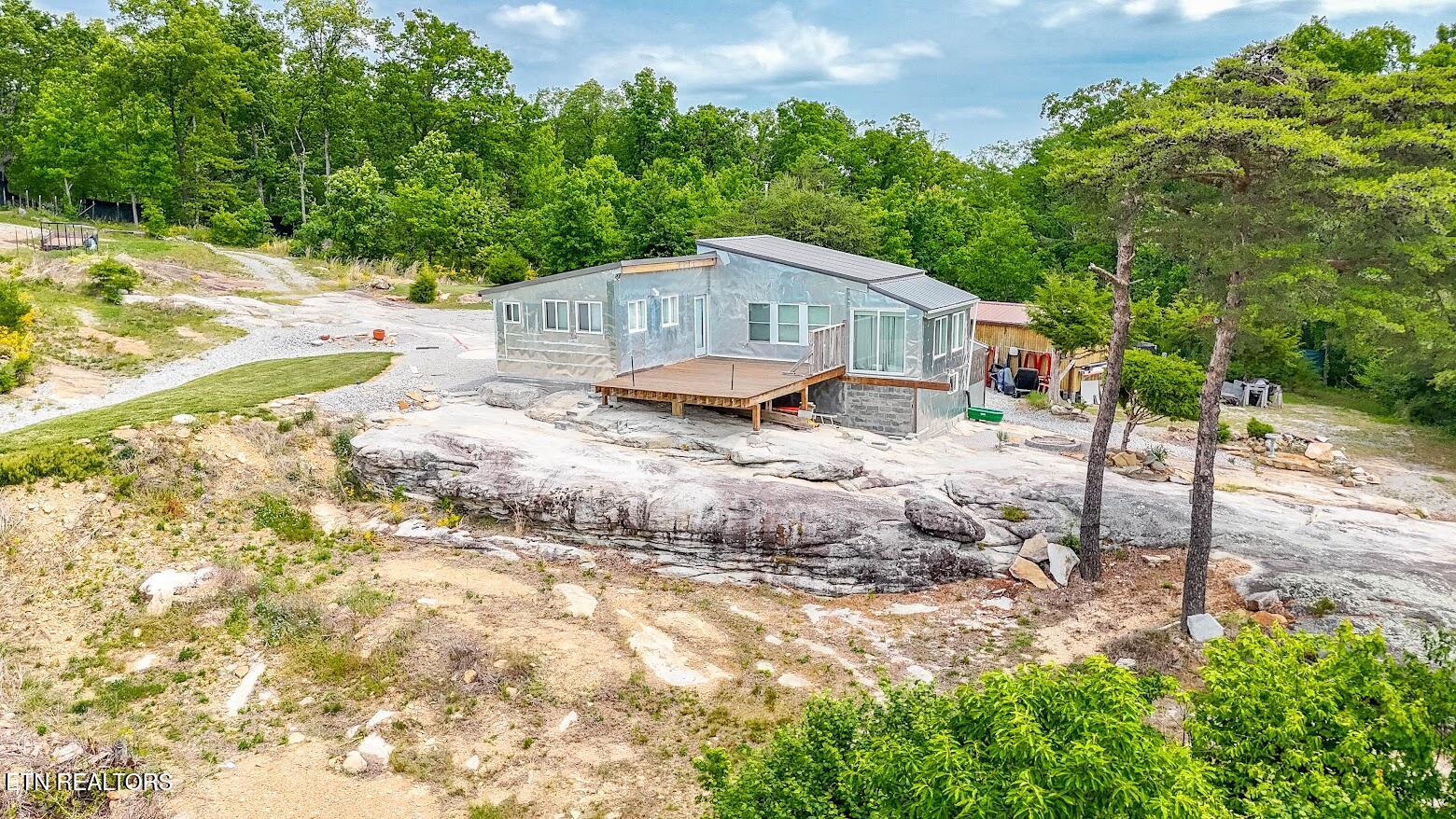 1407 Holloway Ridge Road Spring City TN 37381