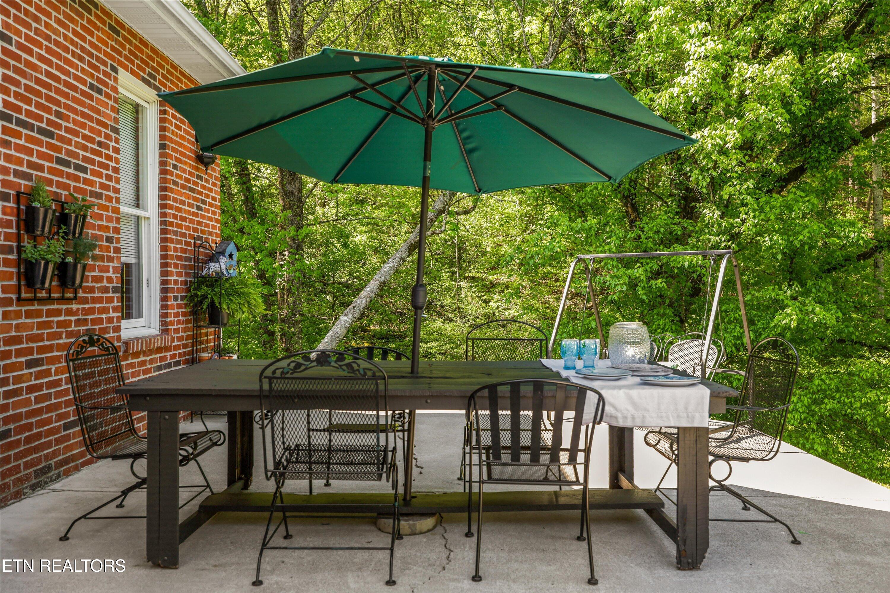 4151 Cave Springs Road Tazewell TN 37879