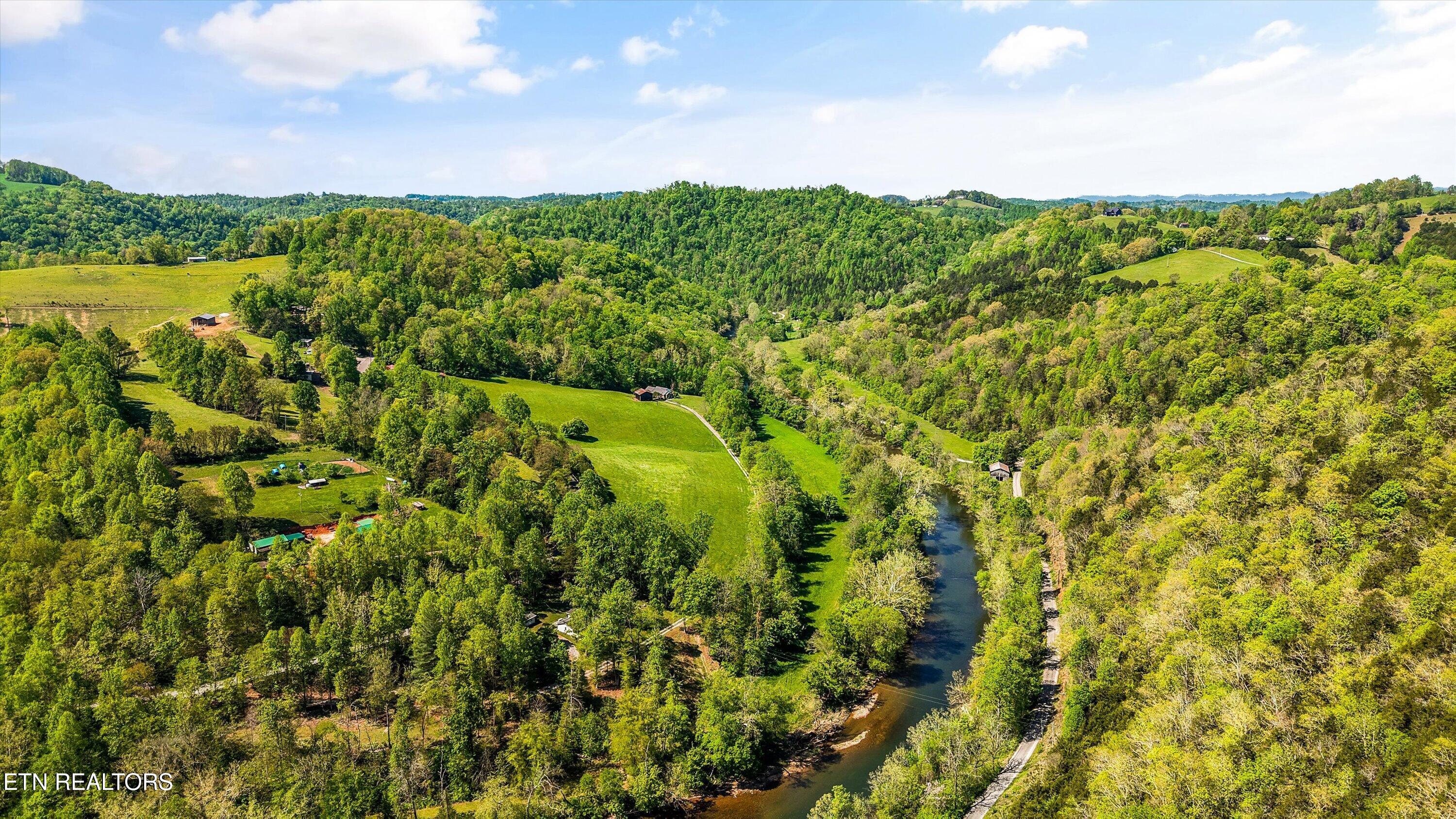 4151 Cave Springs Road Tazewell TN 37879