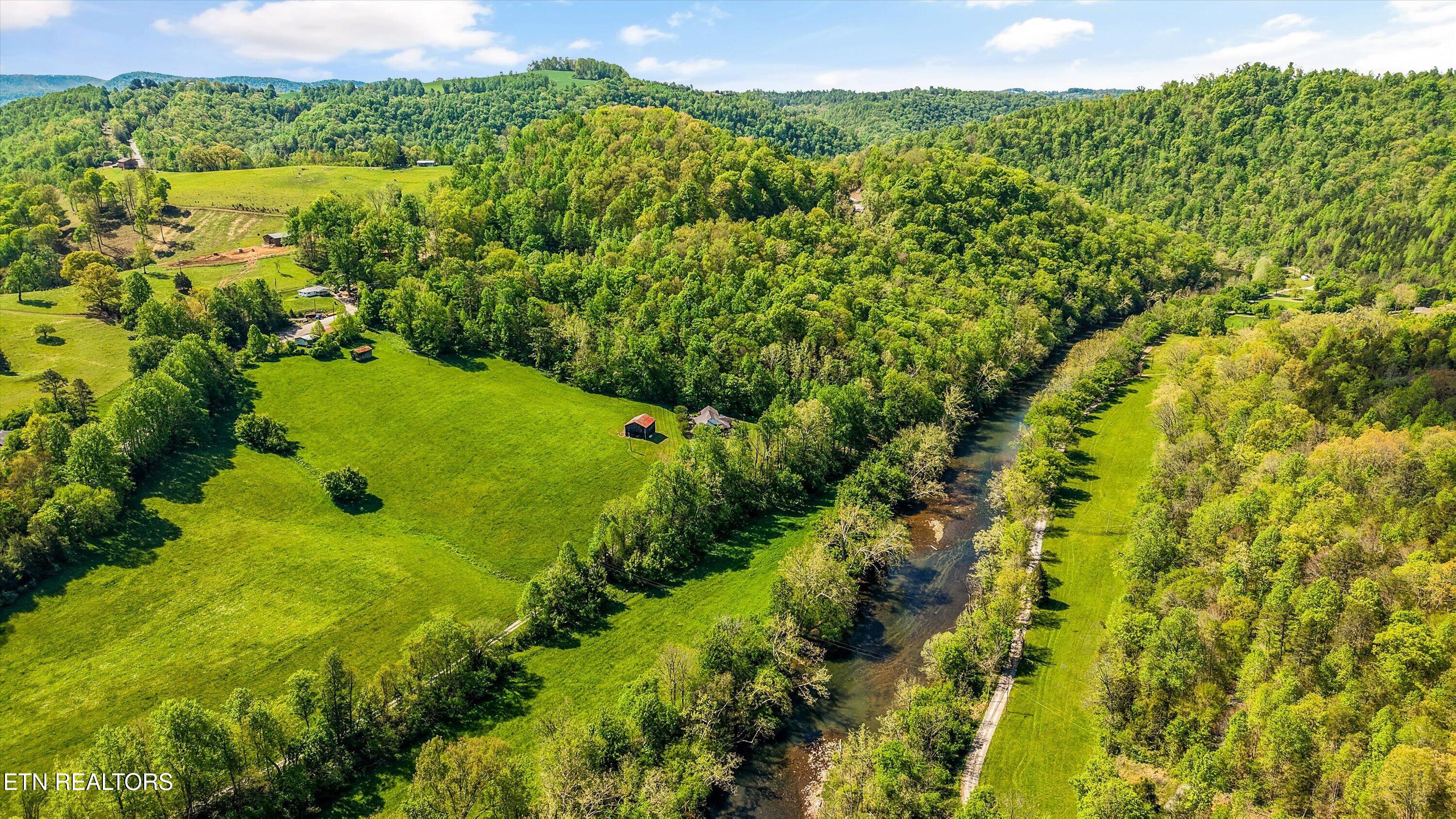 4151 Cave Springs Road Tazewell TN 37879