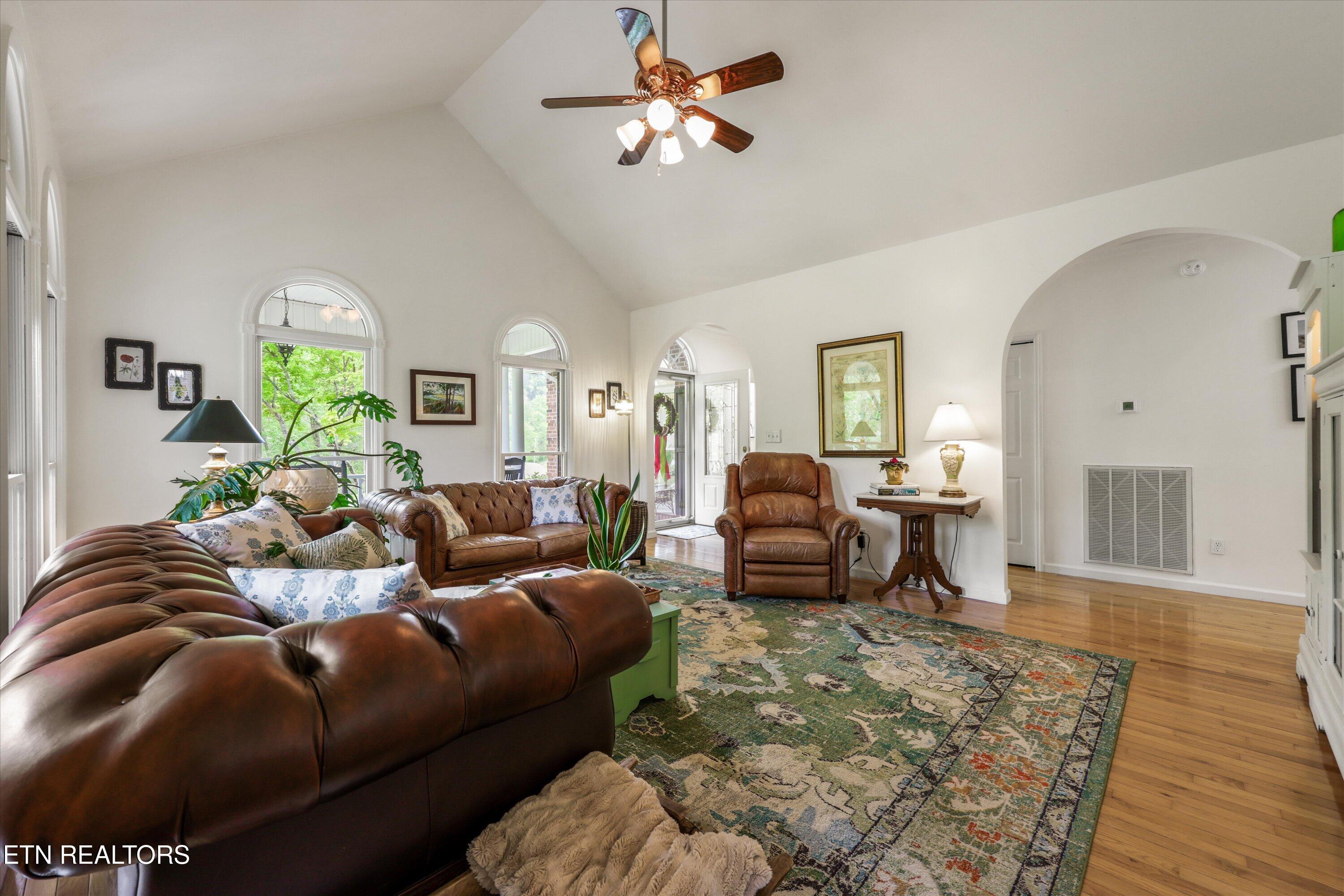 4151 Cave Springs Road Tazewell TN 37879
