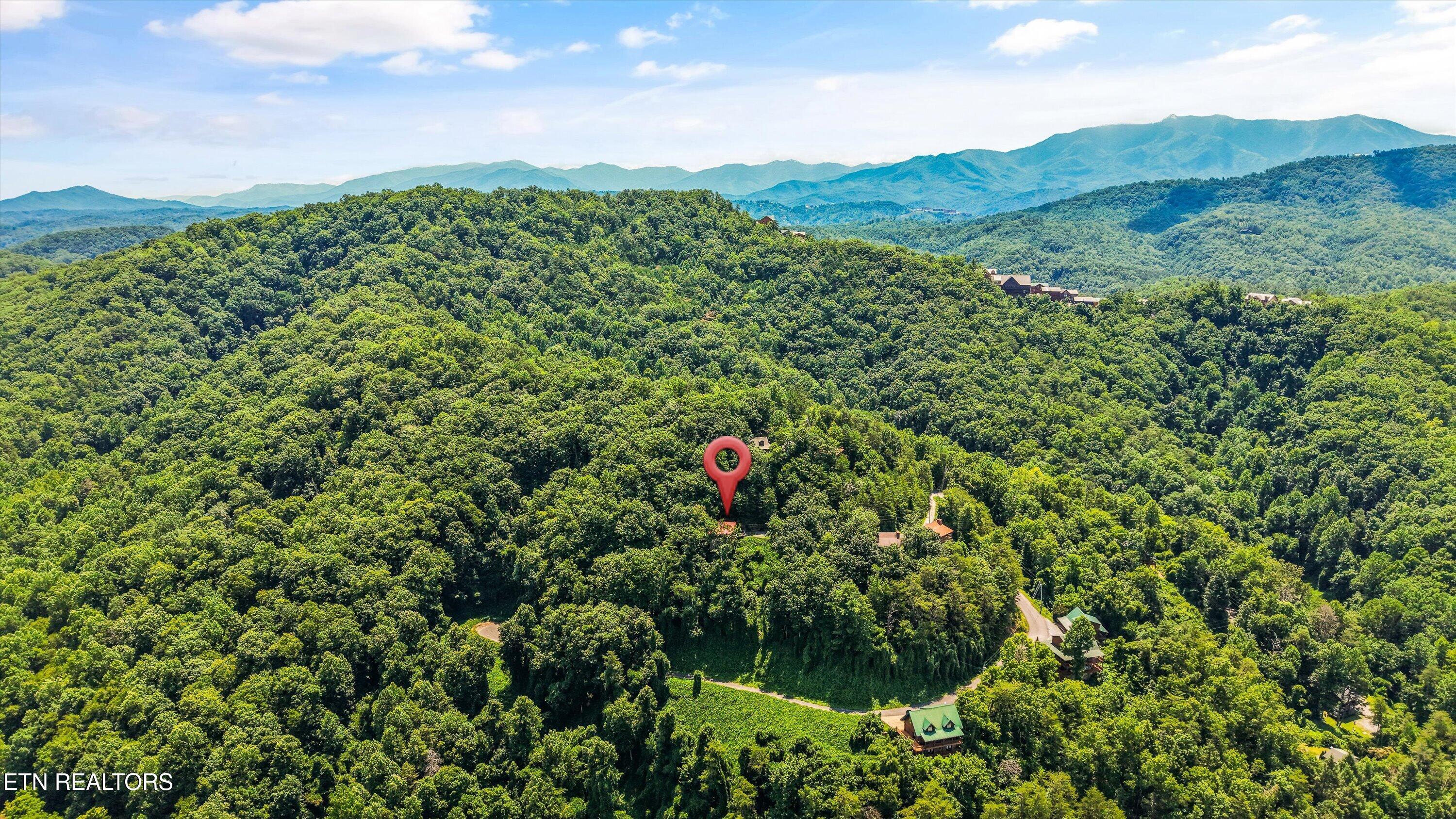 4403 New Pioneer Trail Pigeon Forge TN 37863