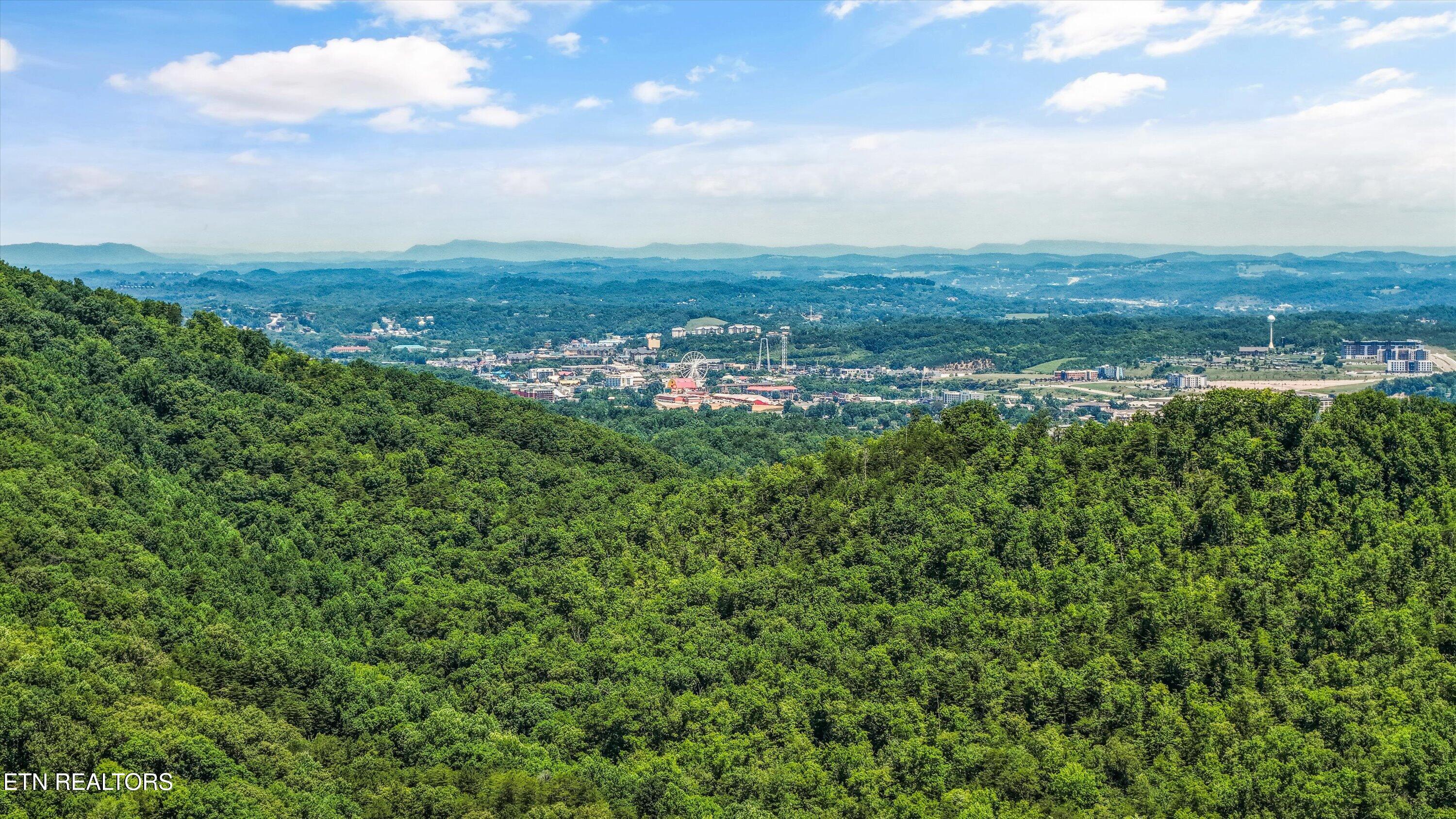 4403 New Pioneer Trail Pigeon Forge TN 37863