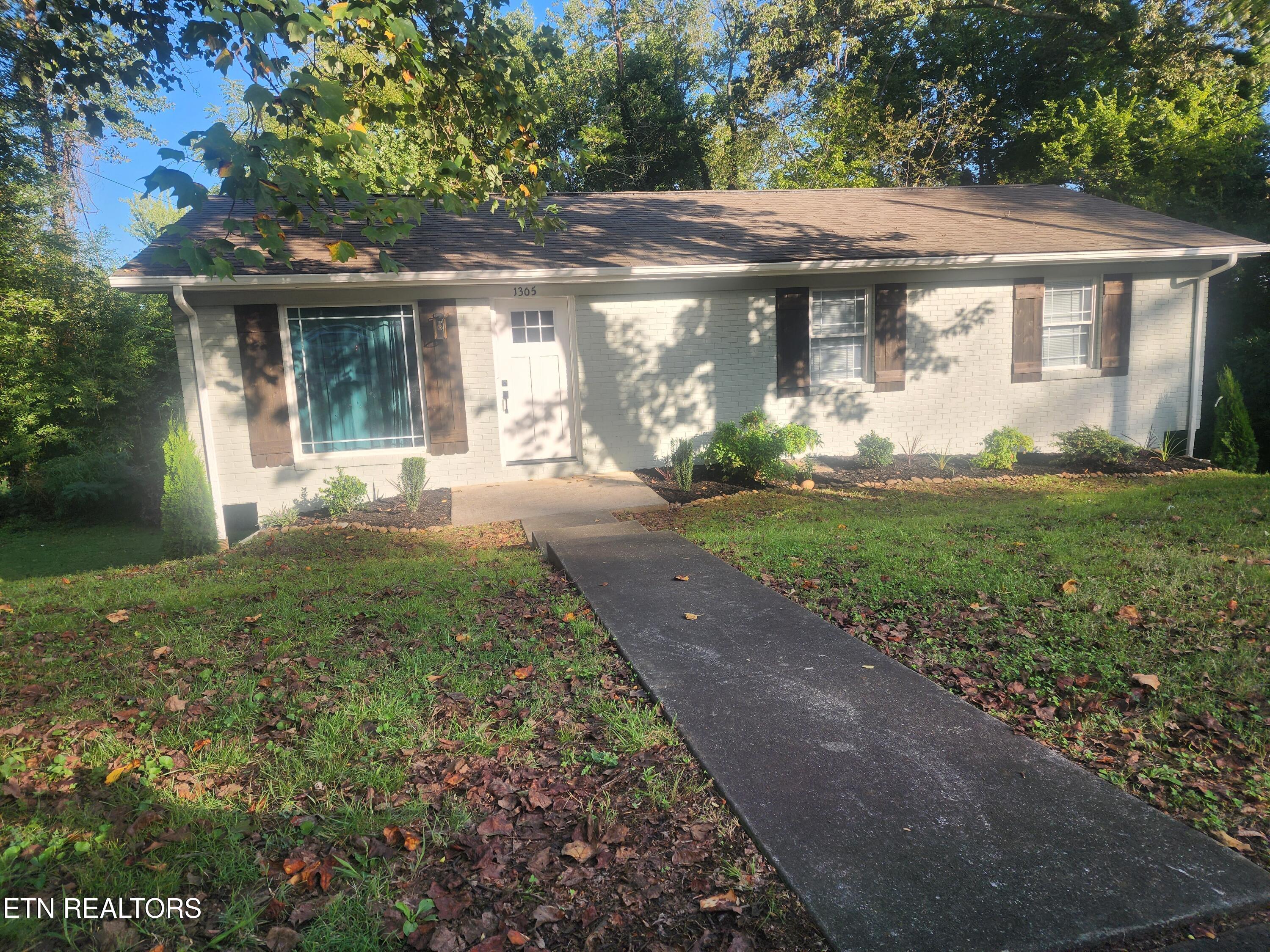 1305 Topside View Drive Maryville TN 37803