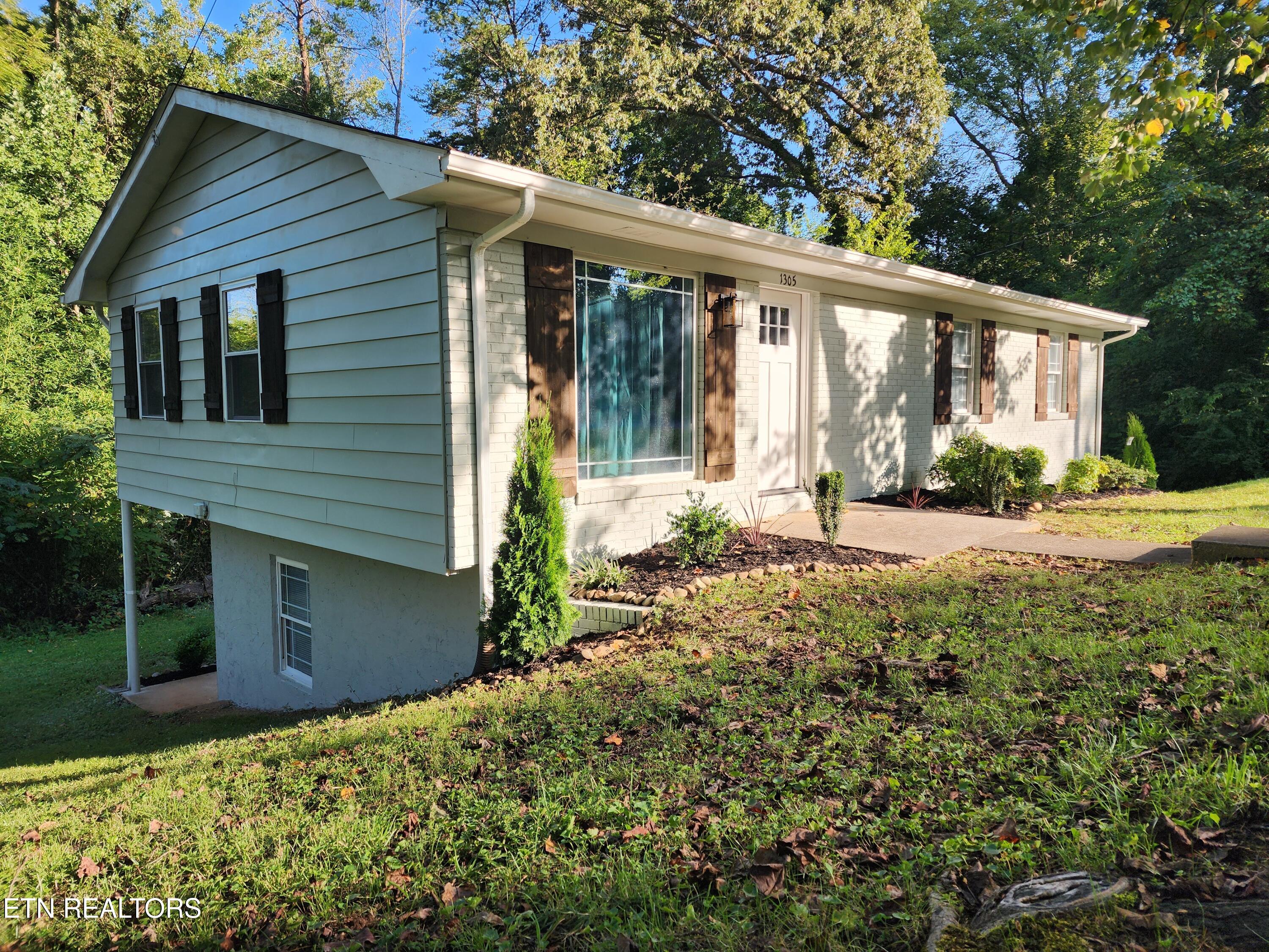 1305 Topside View Drive Maryville TN 37803