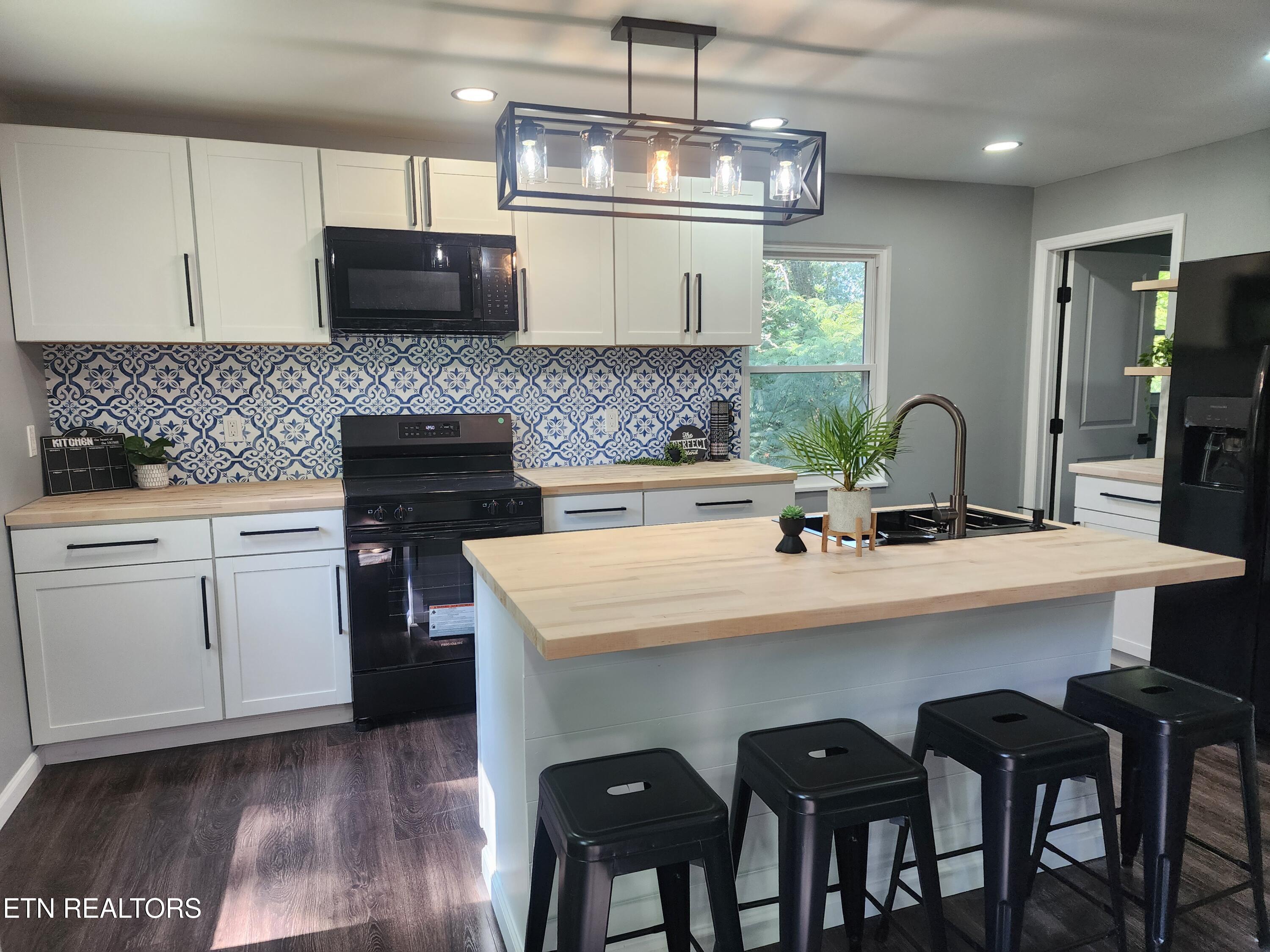 1305 Topside View Drive Maryville TN 37803