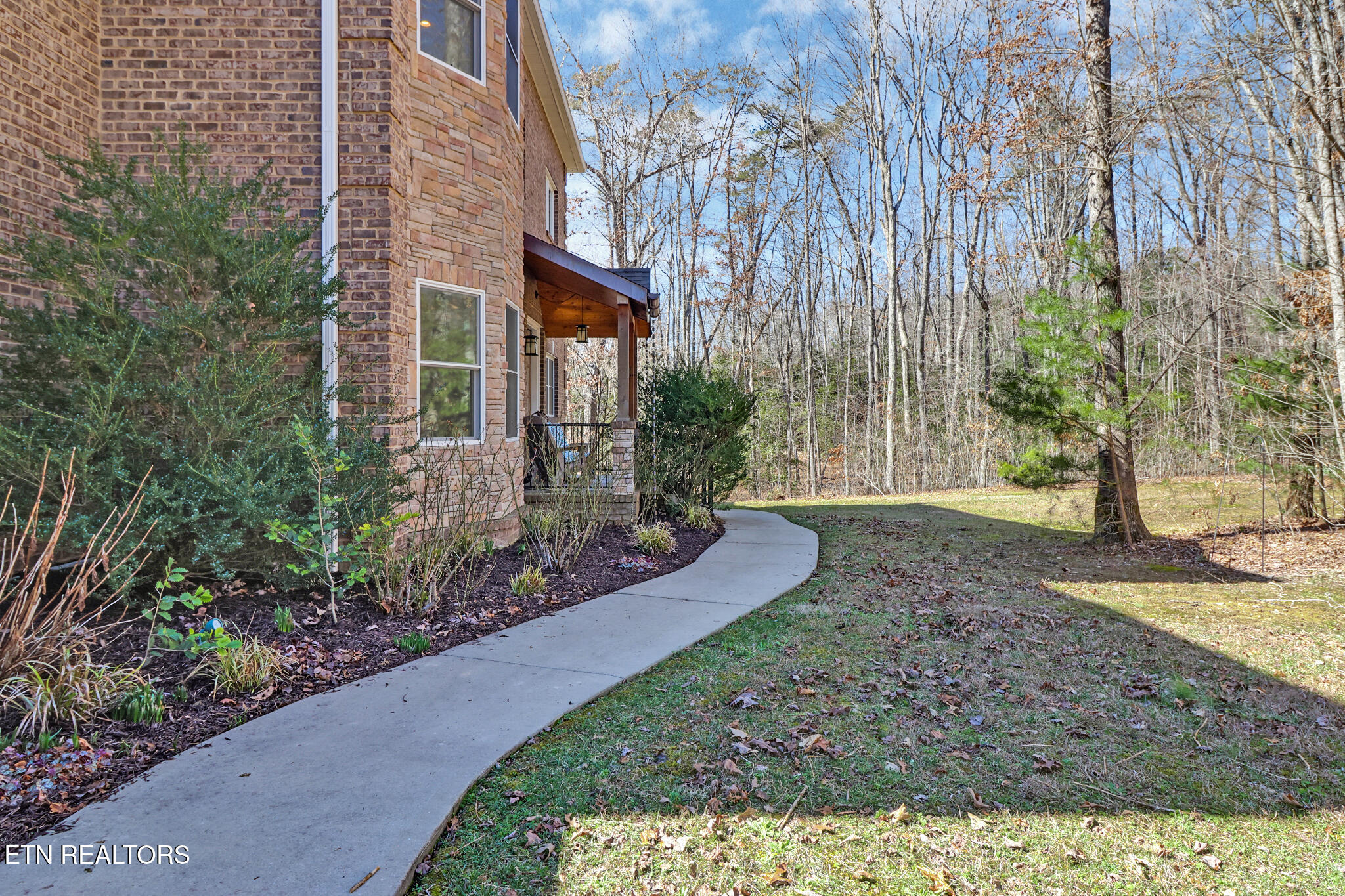 160 Willow Creek Lane Crossville TN 38571