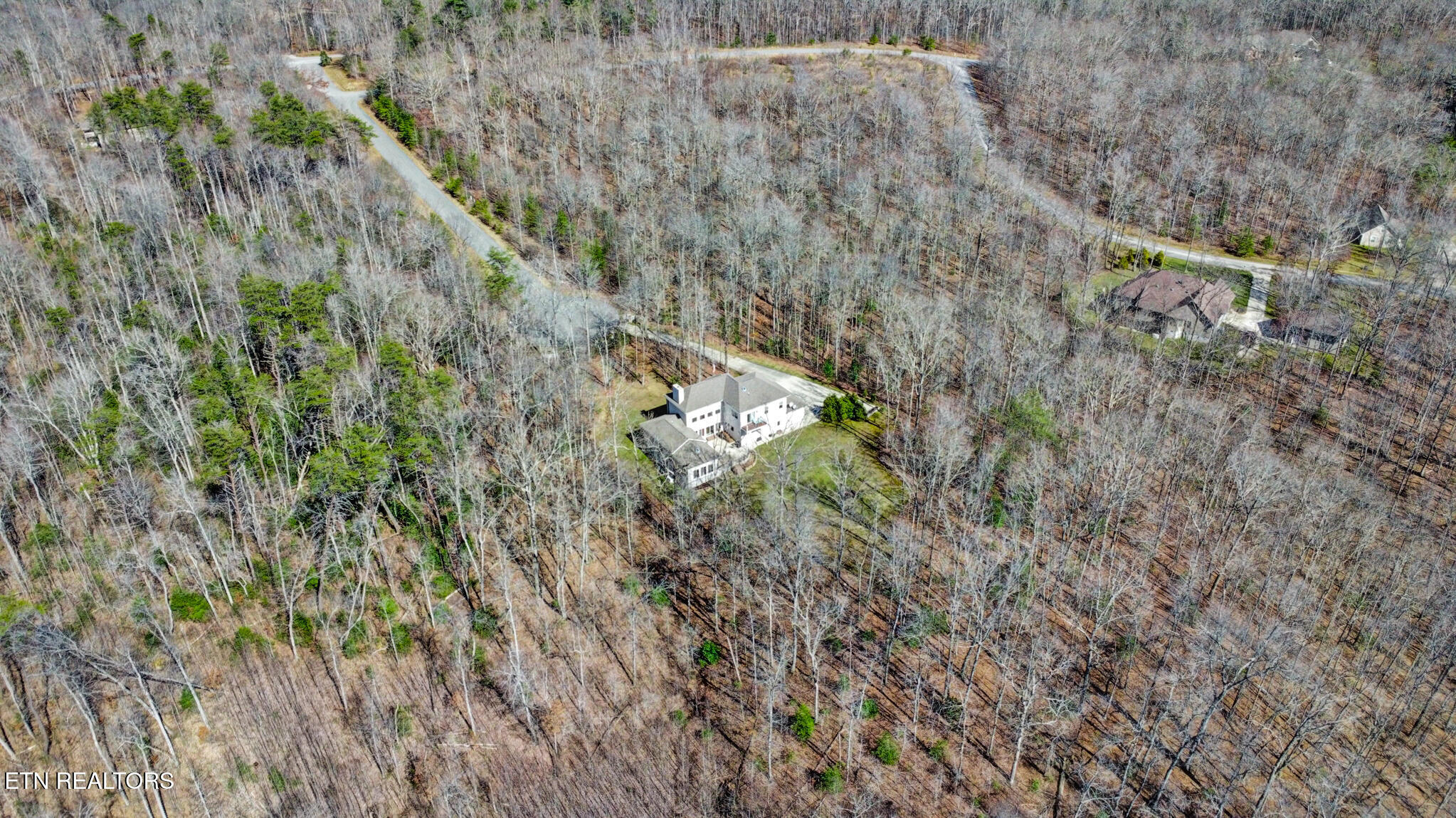 160 Willow Creek Lane Crossville TN 38571
