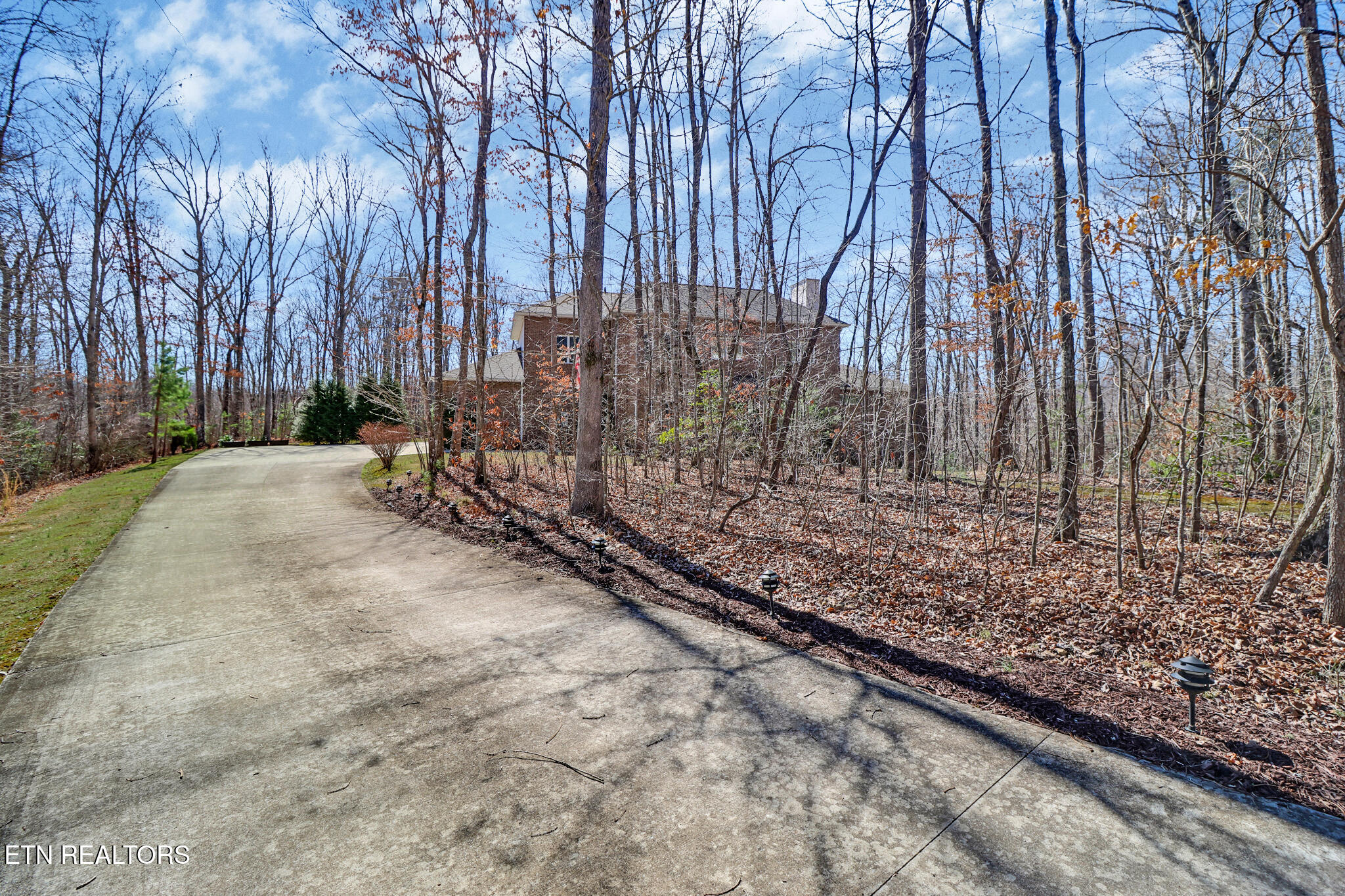 160 Willow Creek Lane Crossville TN 38571