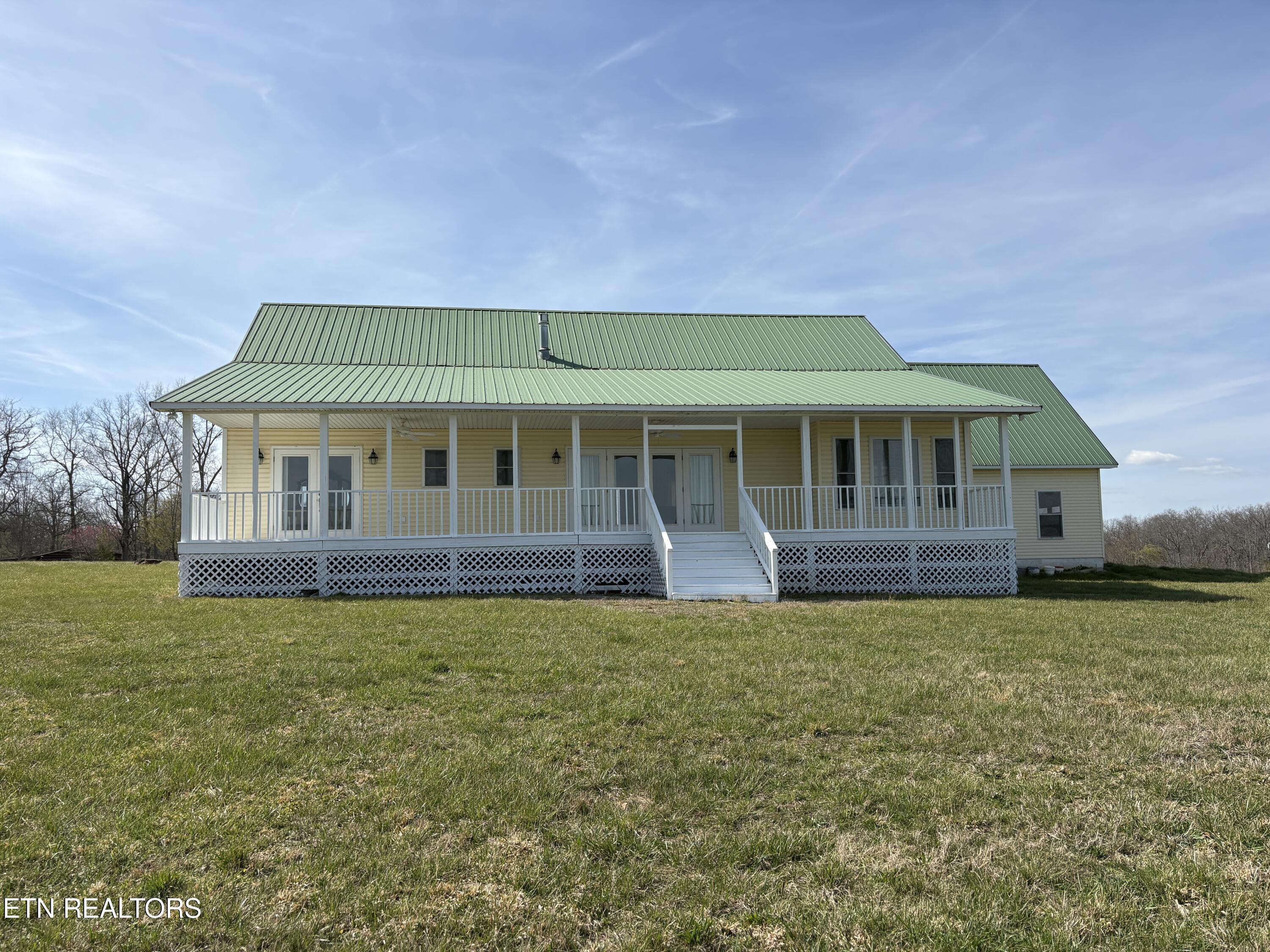1032 Kendall Smith Road Pikeville TN 37367