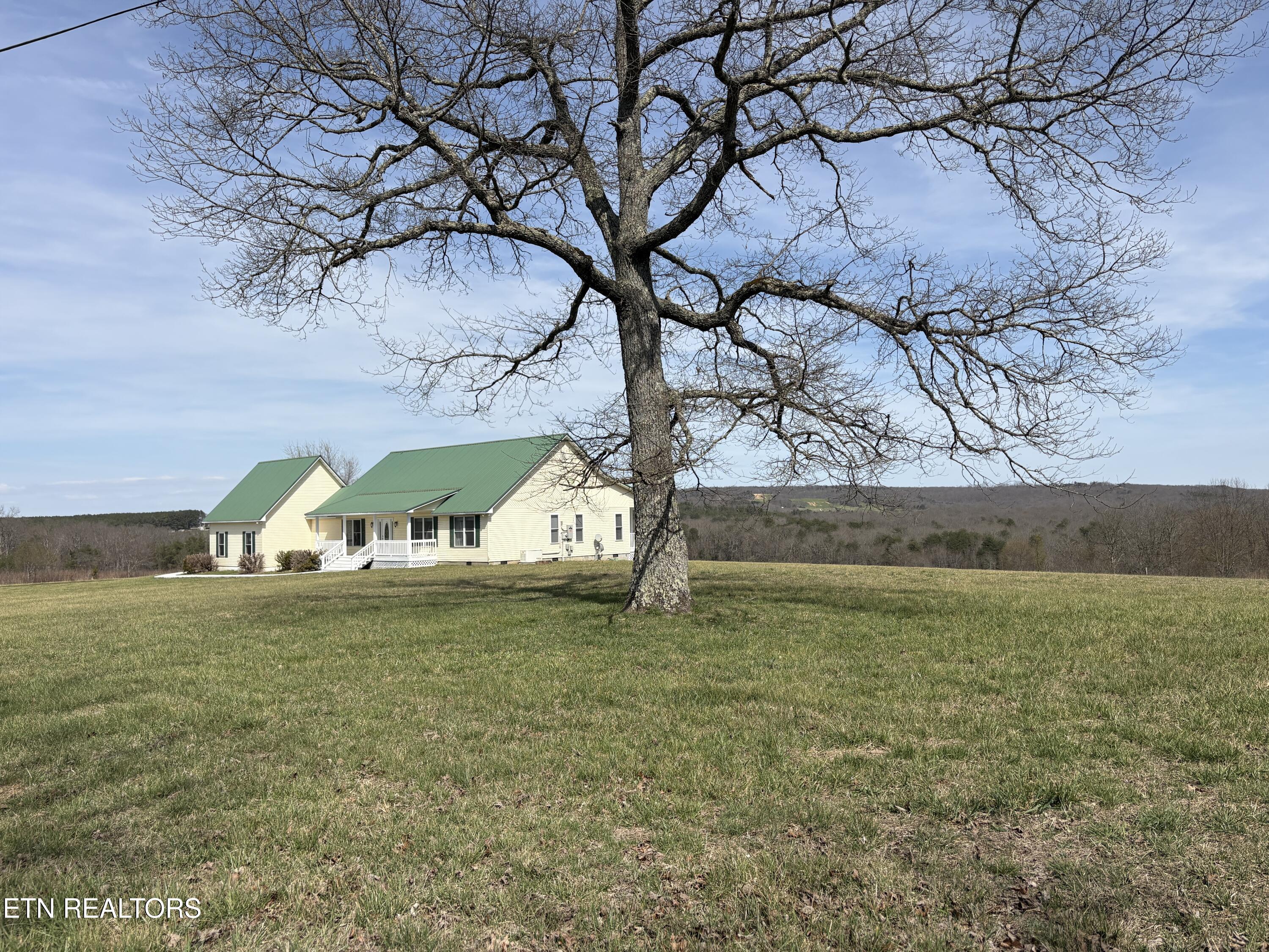 1032 Kendall Smith Road Pikeville TN 37367