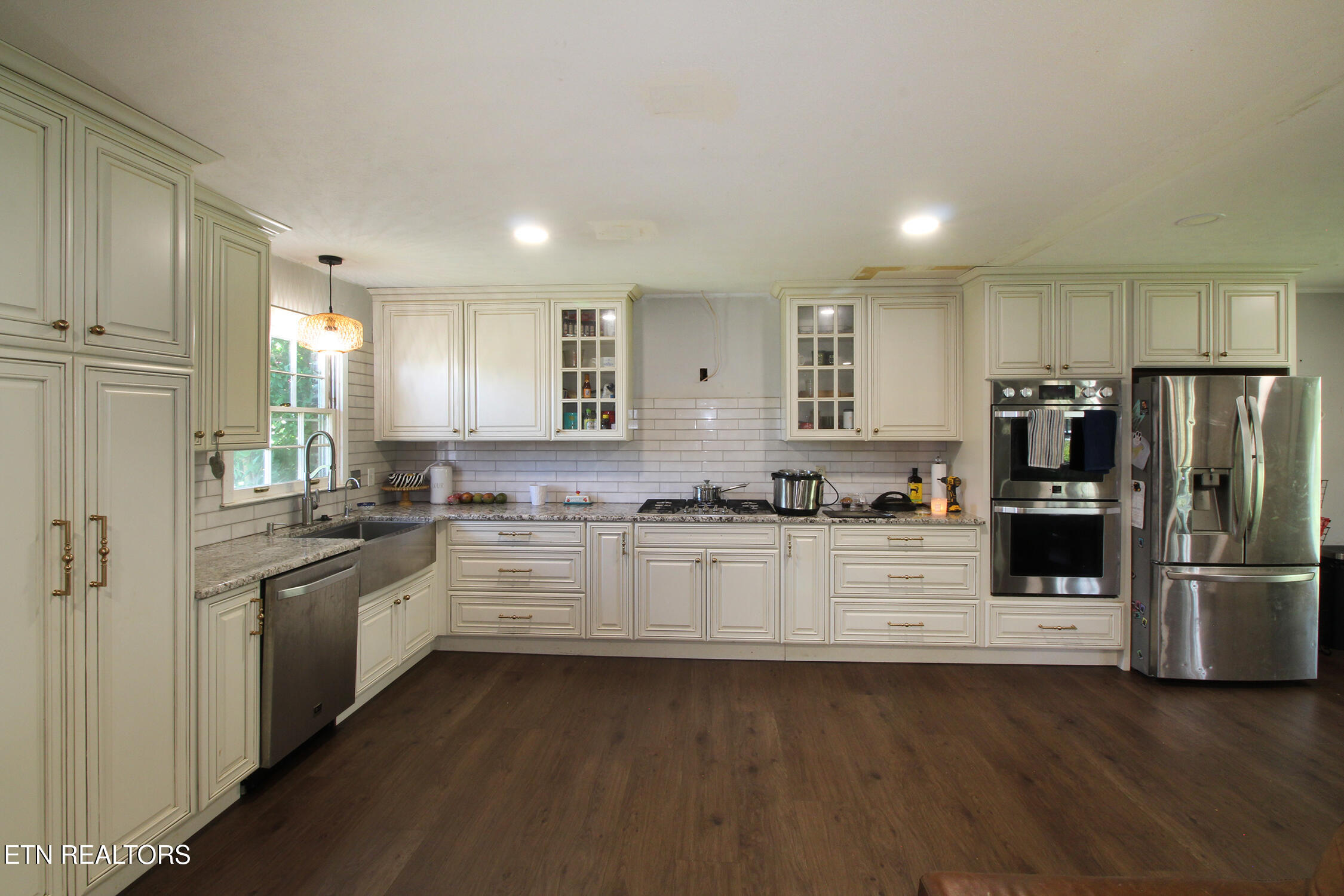 3718 Cherrylog Road Knoxville TN 37921