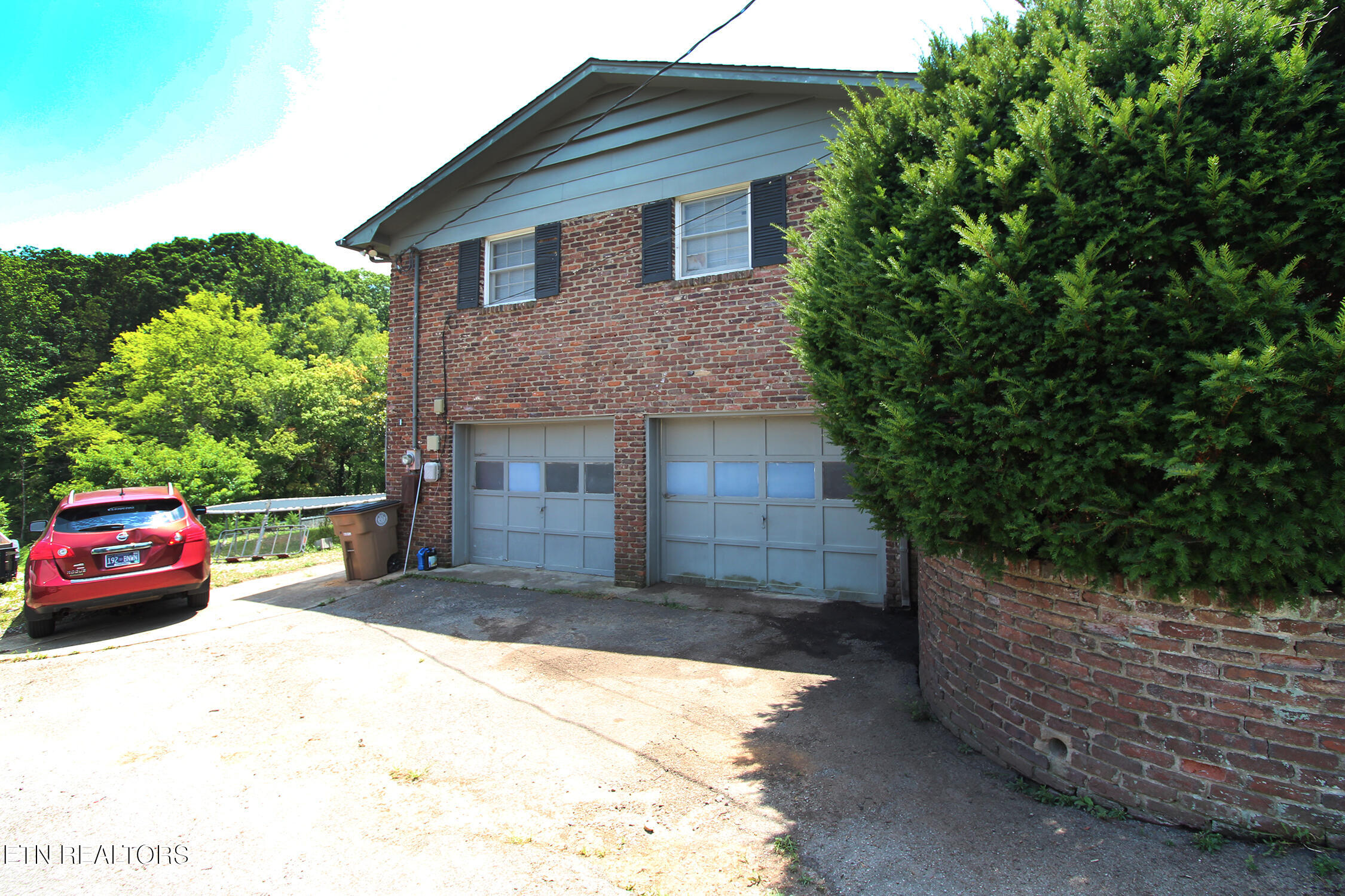 3718 Cherrylog Road Knoxville TN 37921