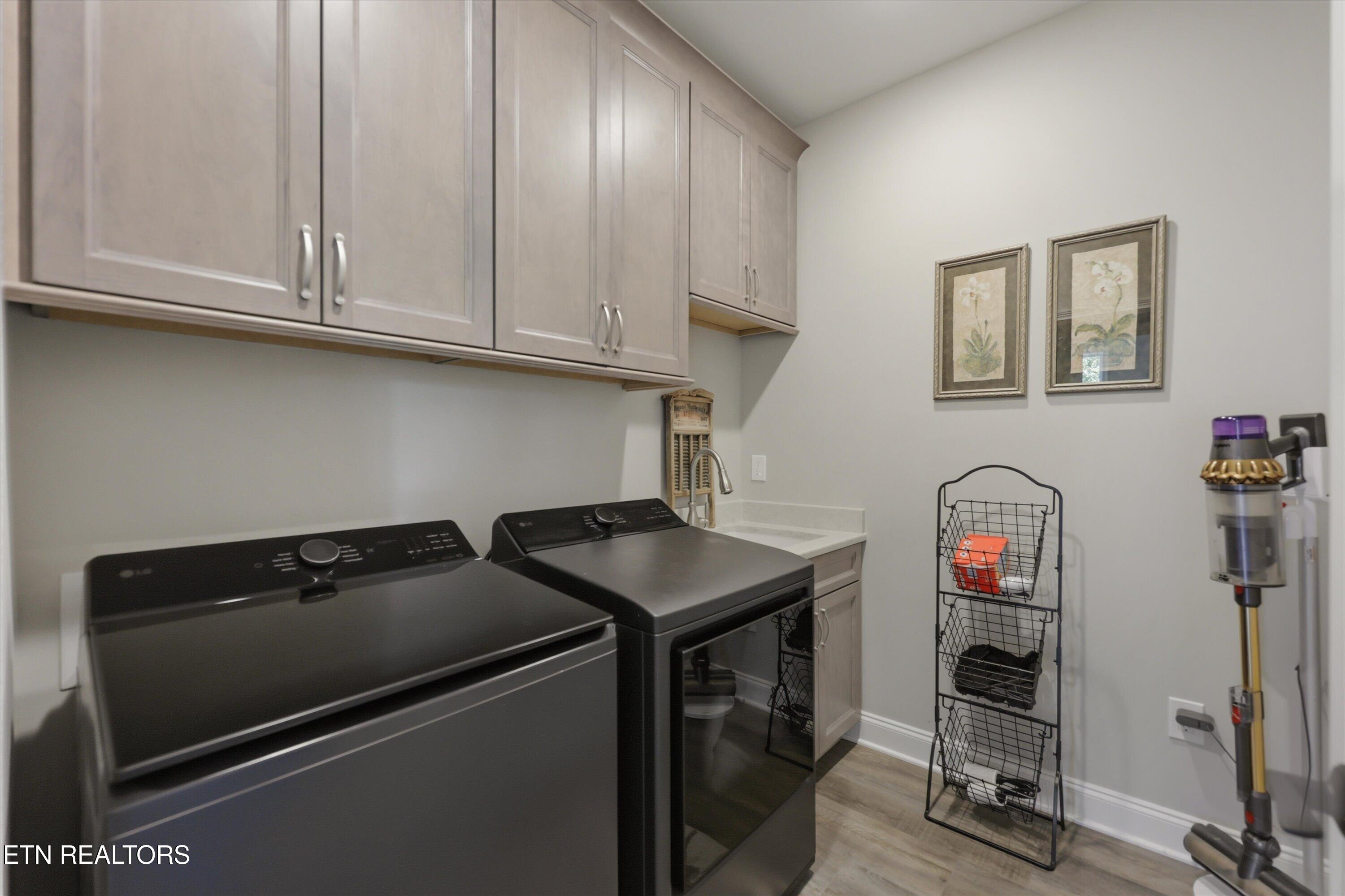247 Bittersweet Lane Lenoir City TN 37771