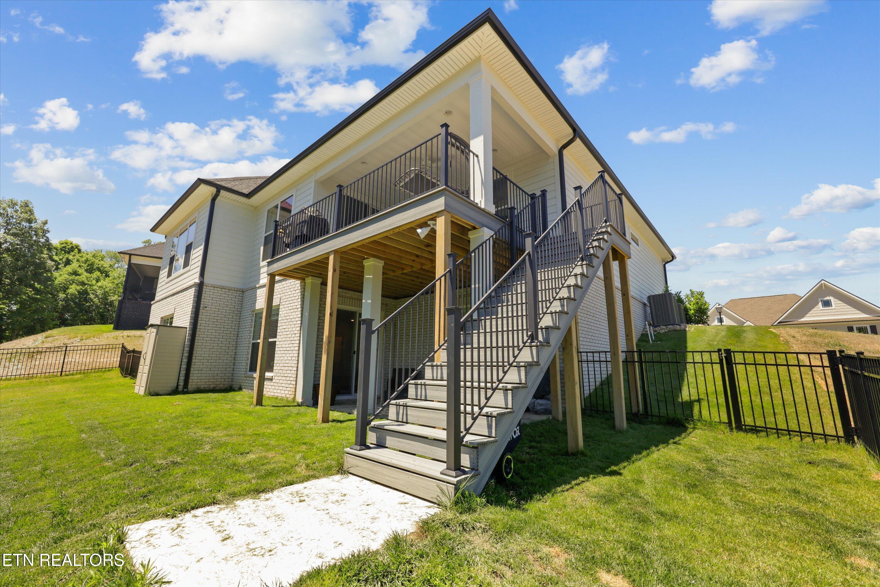 247 Bittersweet Lane Lenoir City TN 37771