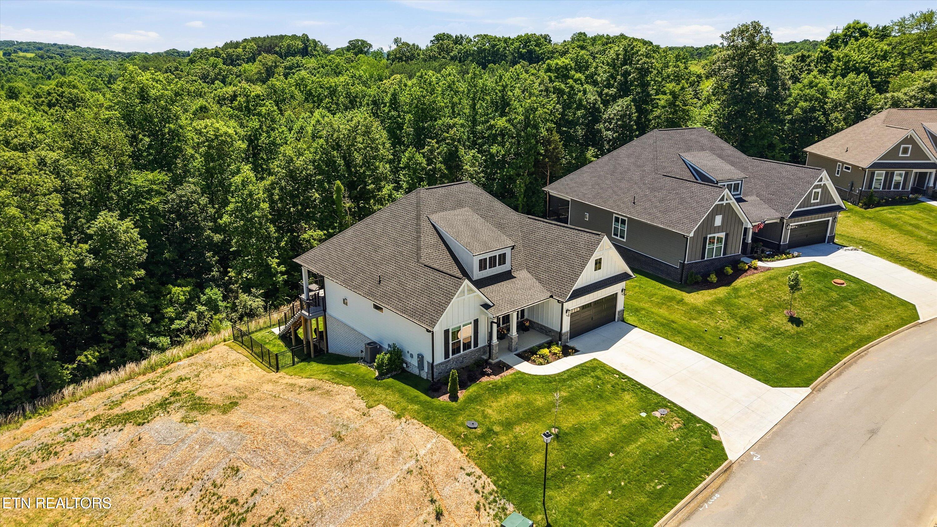 247 Bittersweet Lane Lenoir City TN 37771