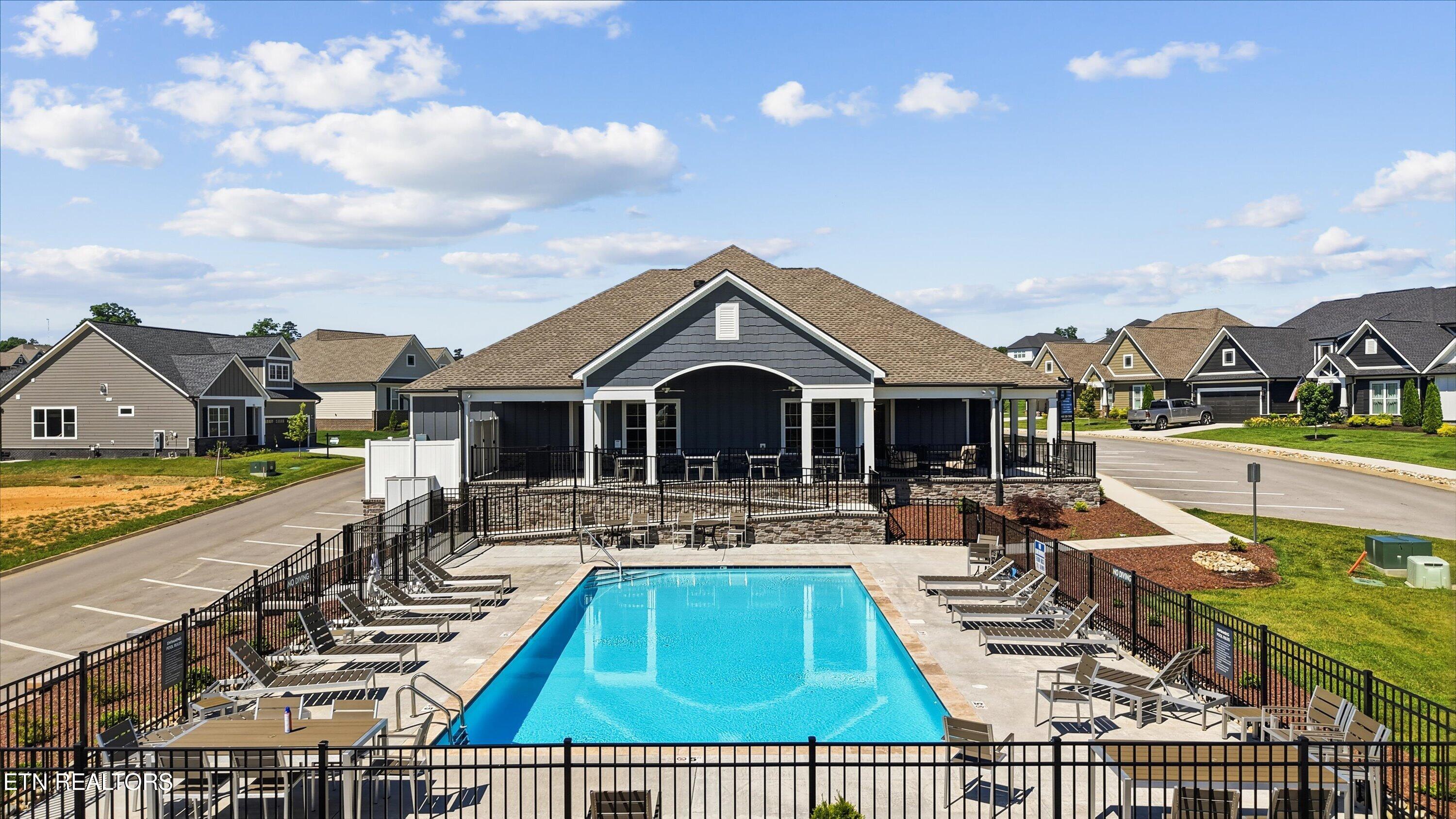 247 Bittersweet Lane Lenoir City TN 37771