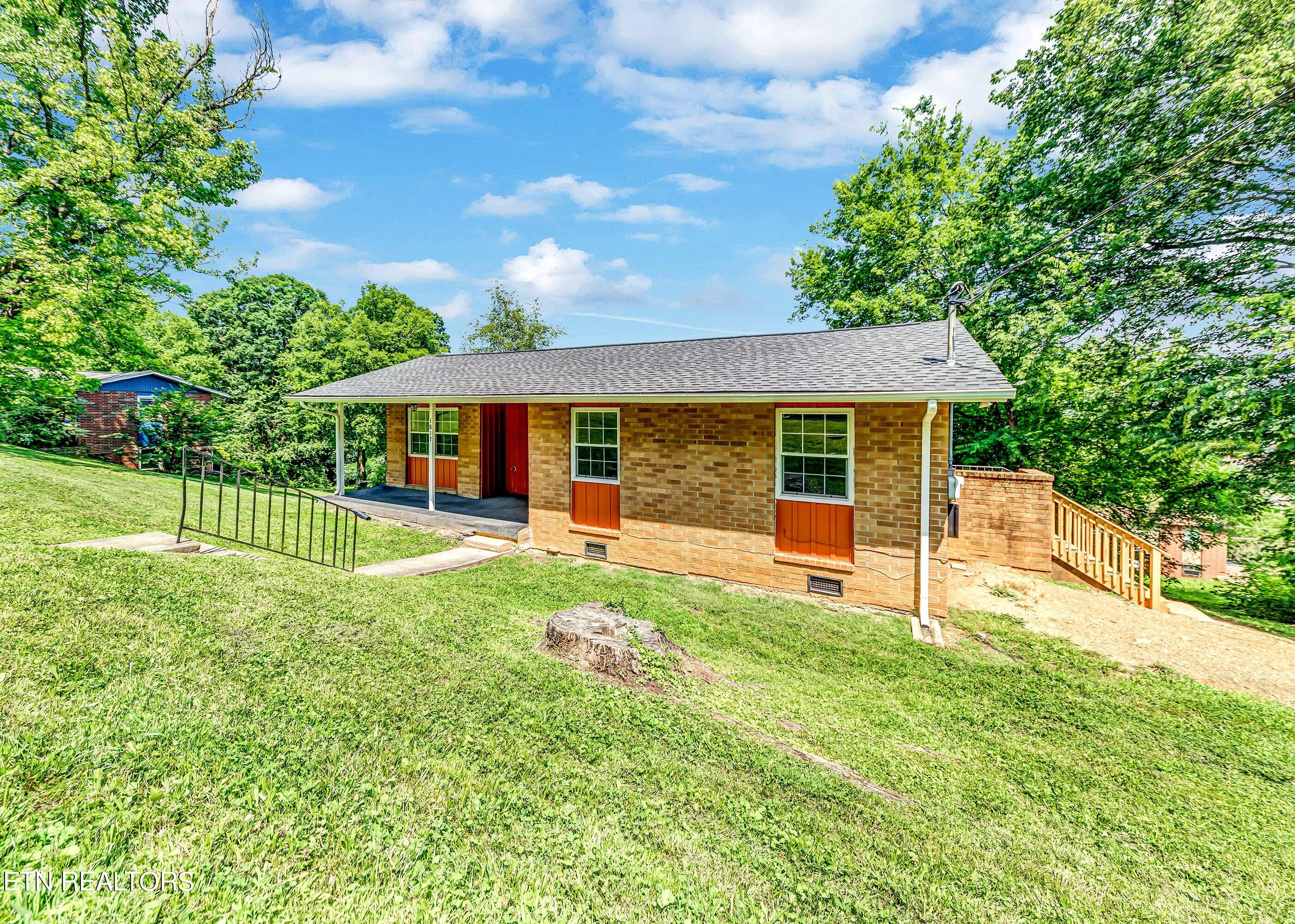 1817 Rosedale Avenue Knoxville TN 37915