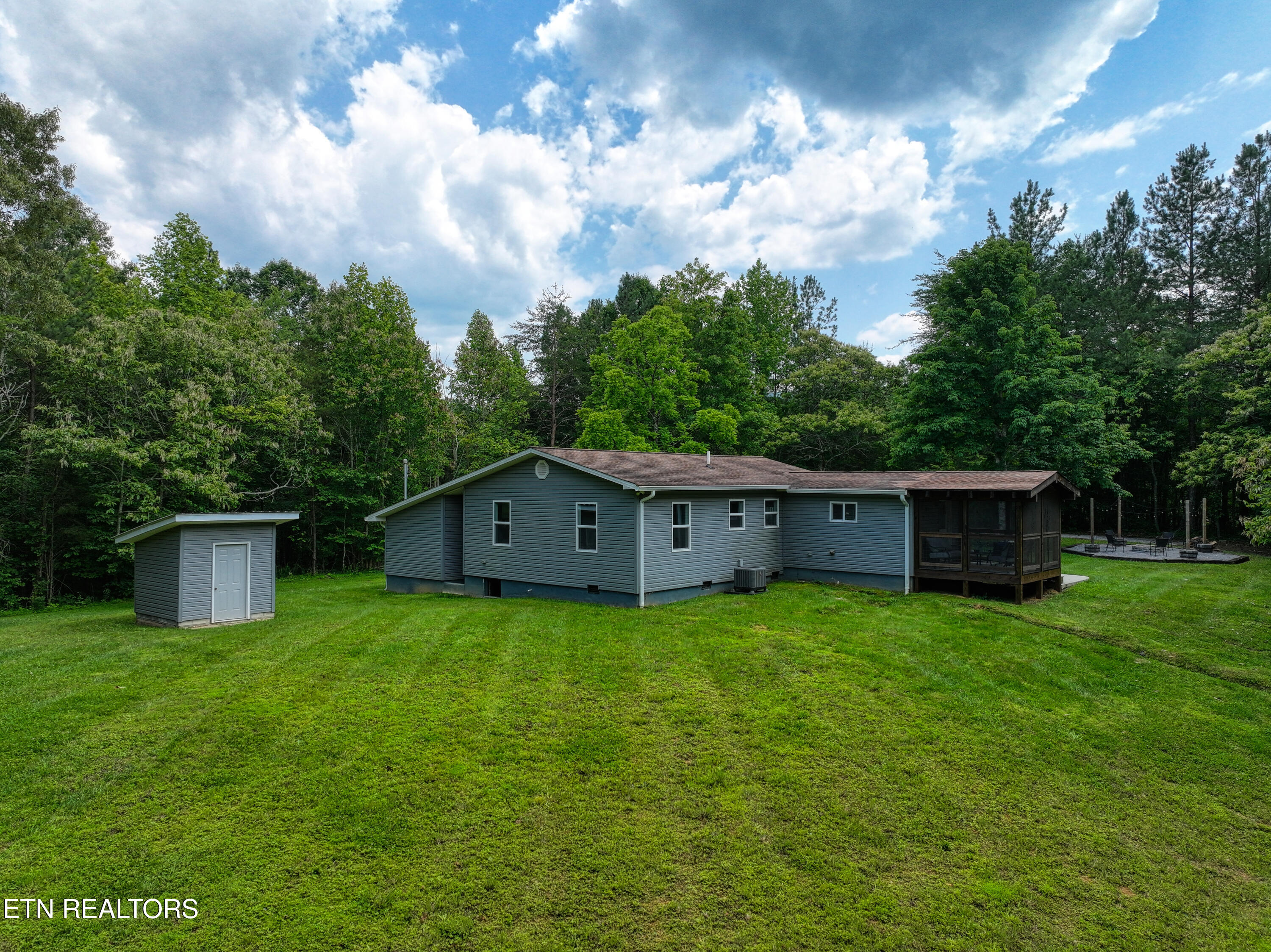 1214 Stanton Road Seymour TN 37865