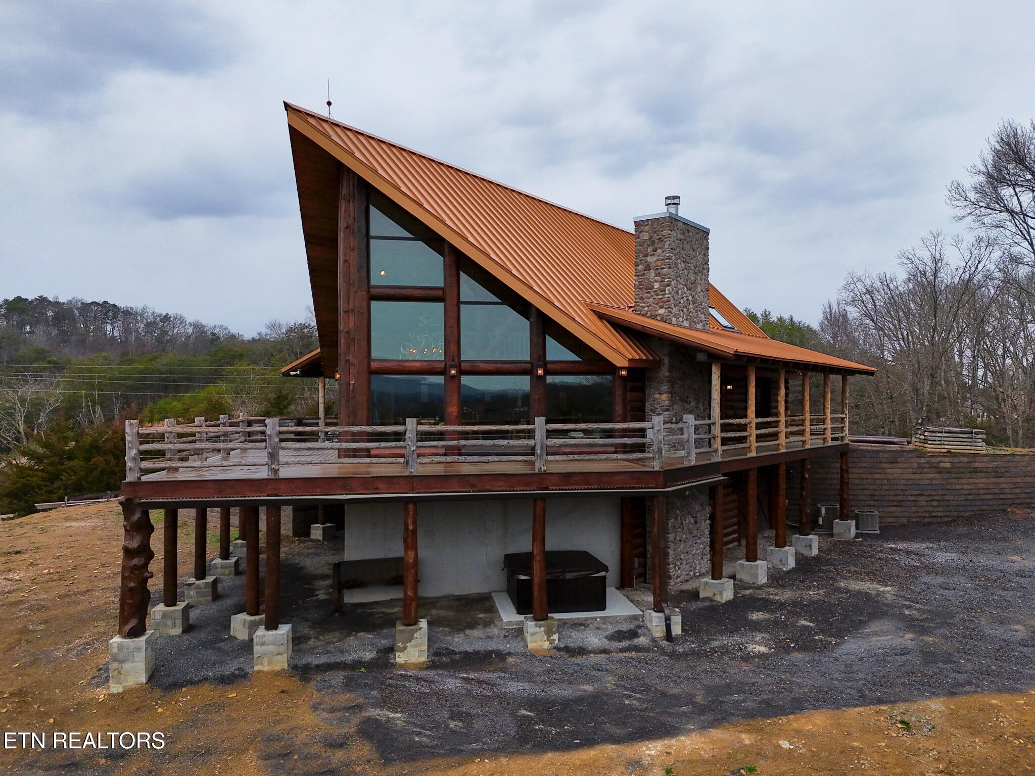1410 Swannsylvania Road Dandridge TN 37725