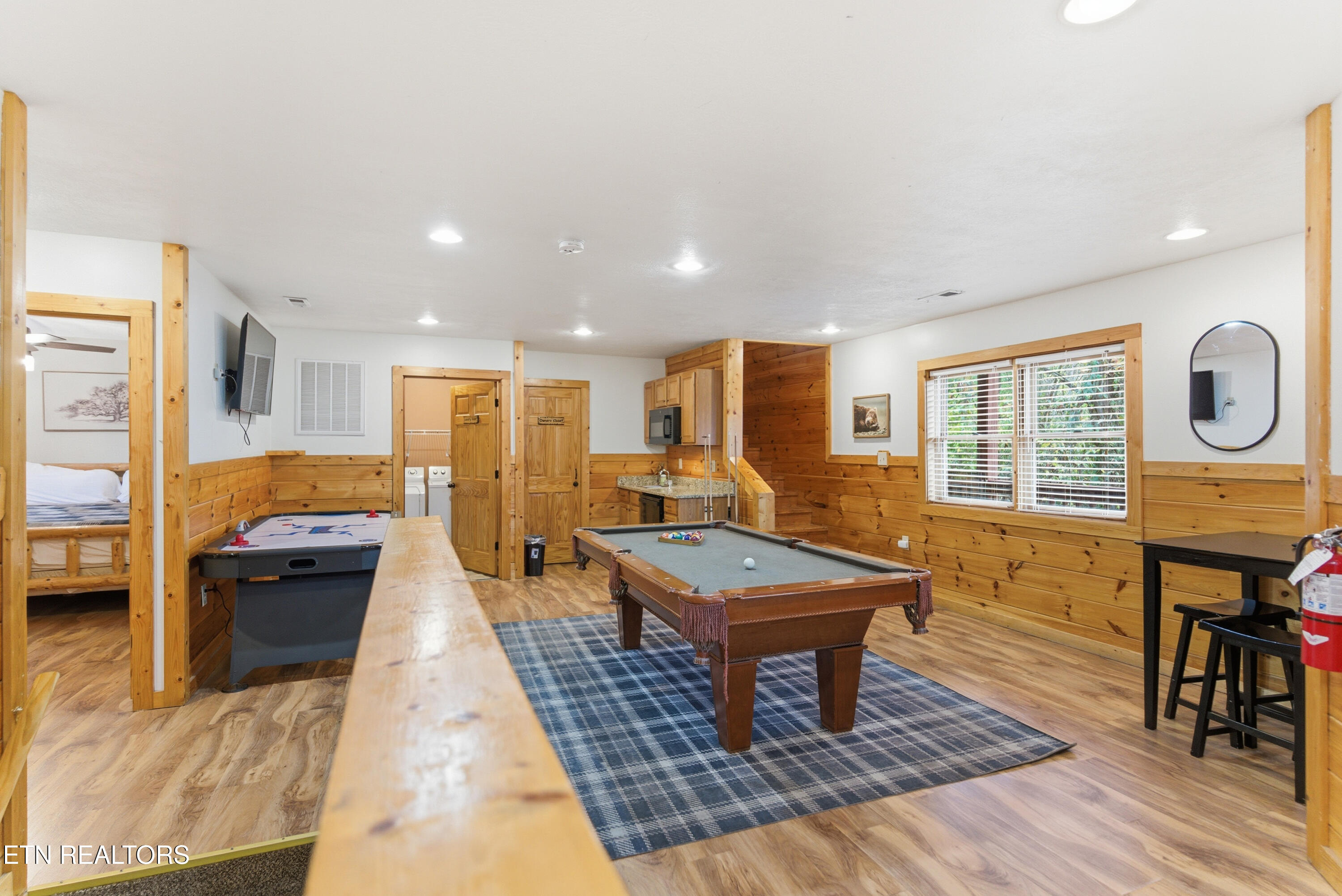 2054 Oakmont Drive Sevierville TN 37876