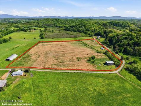 525 Matthews Lane Mosheim TN 37818