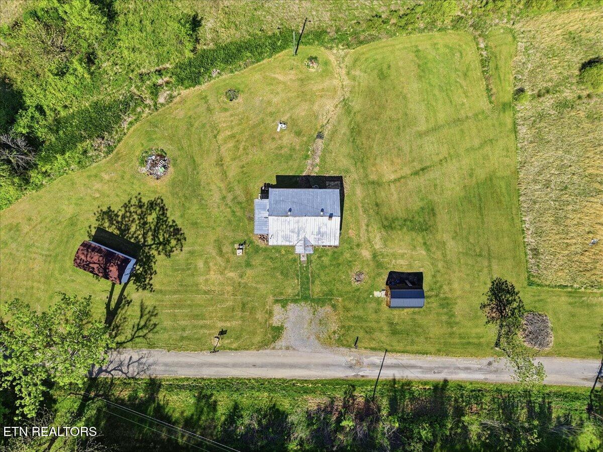 525 Matthews Lane Mosheim TN 37818