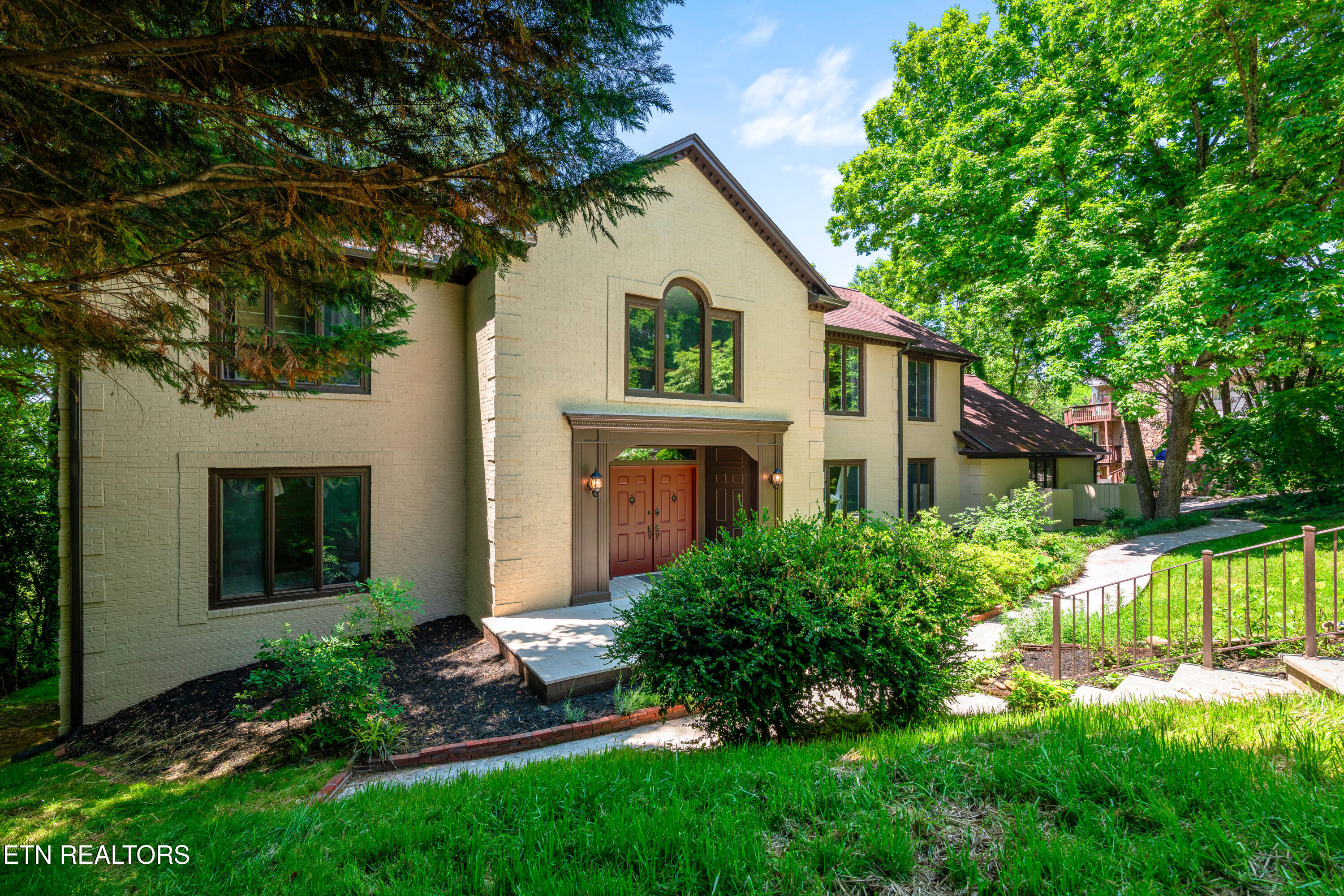 11120 Crown Point Drive Knoxville TN 37934