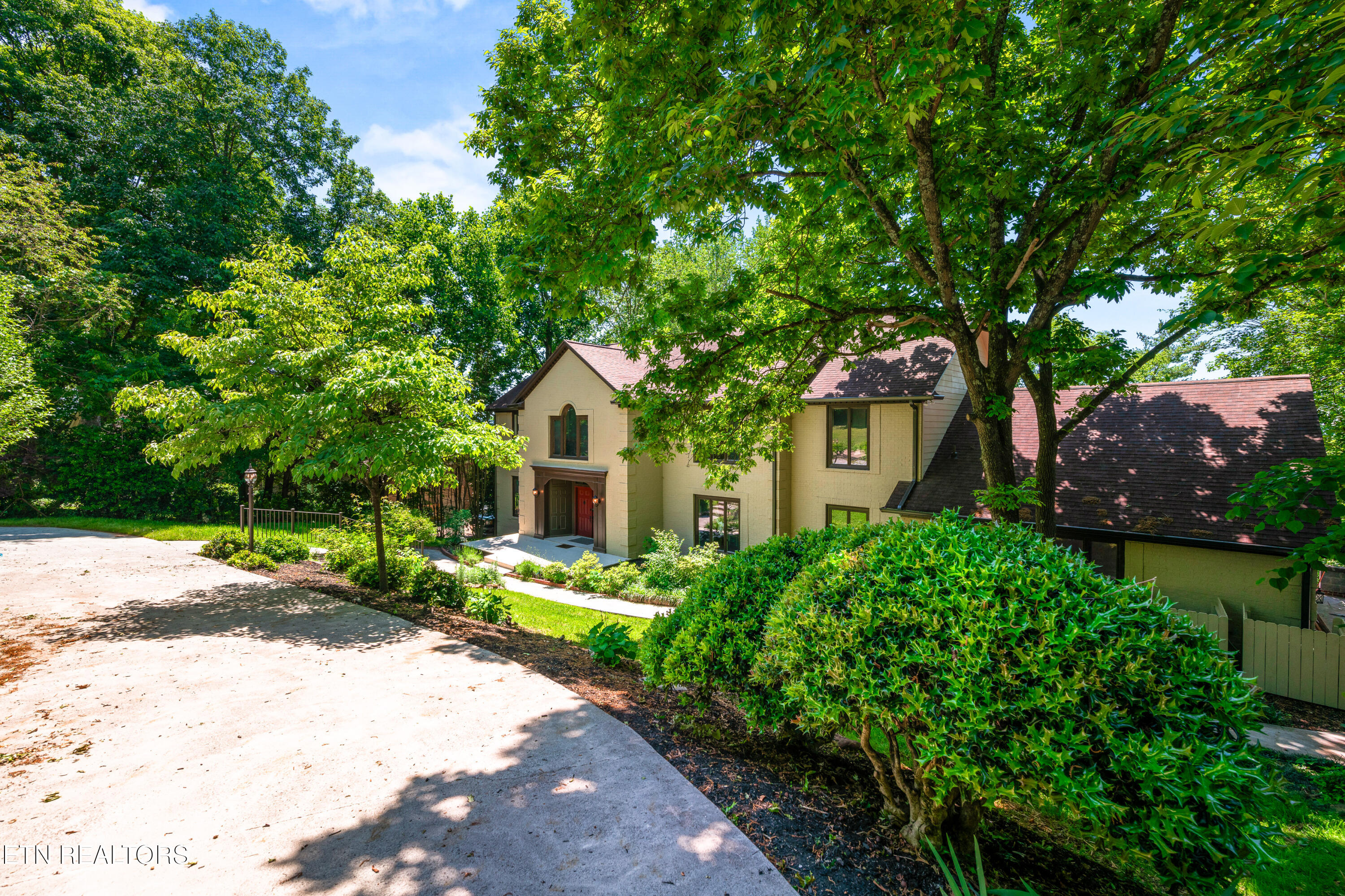 11120 Crown Point Drive Knoxville TN 37934