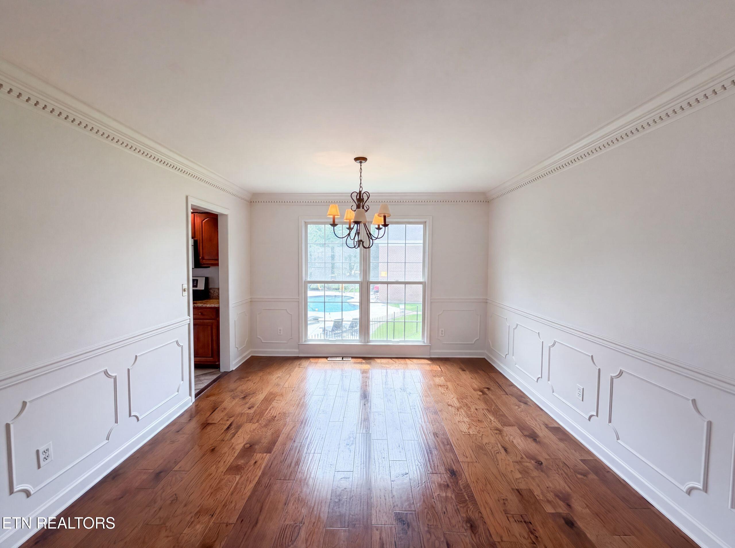 8542 Oxford Drive Knoxville TN 37922