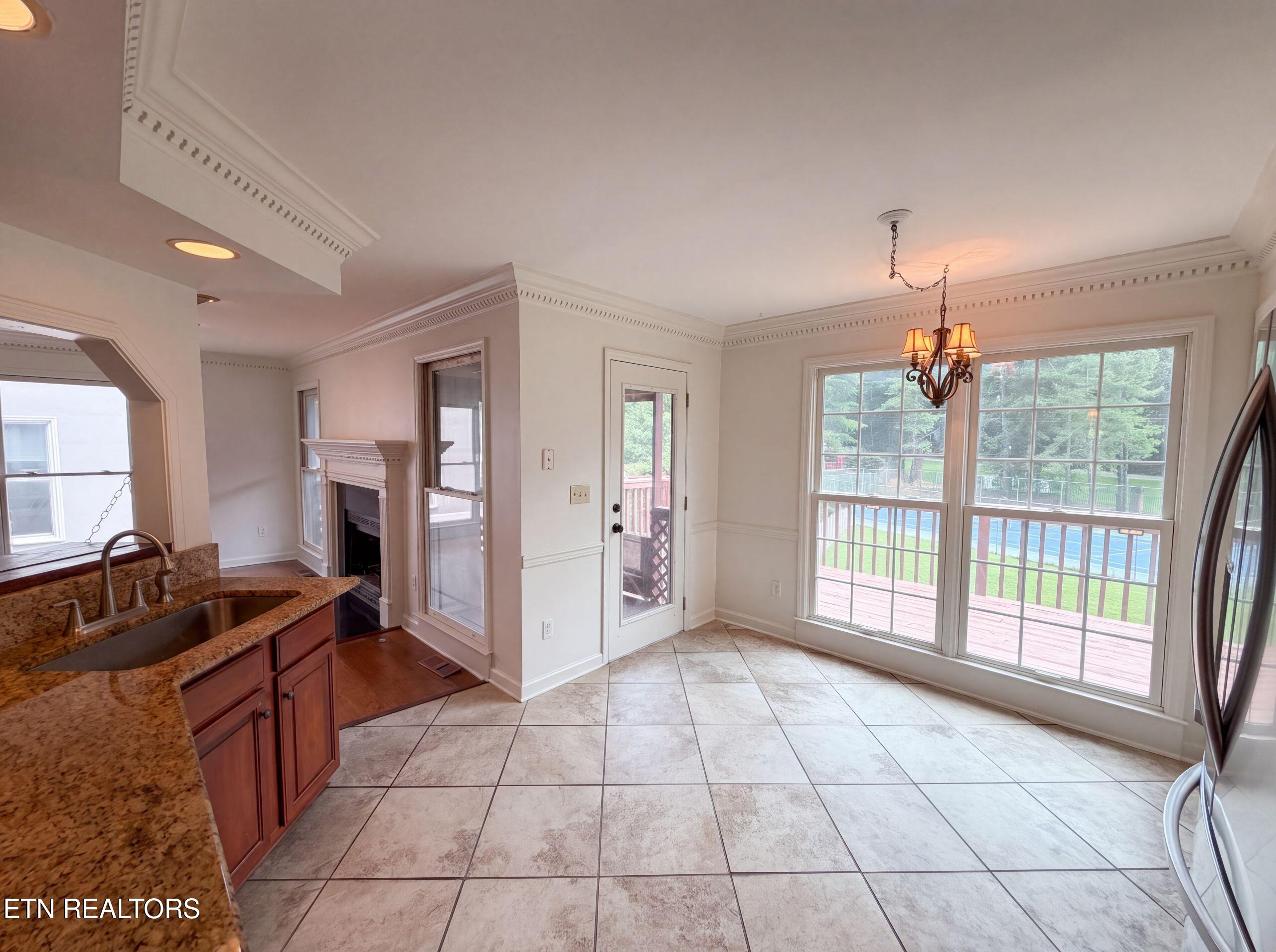 8542 Oxford Drive Knoxville TN 37922