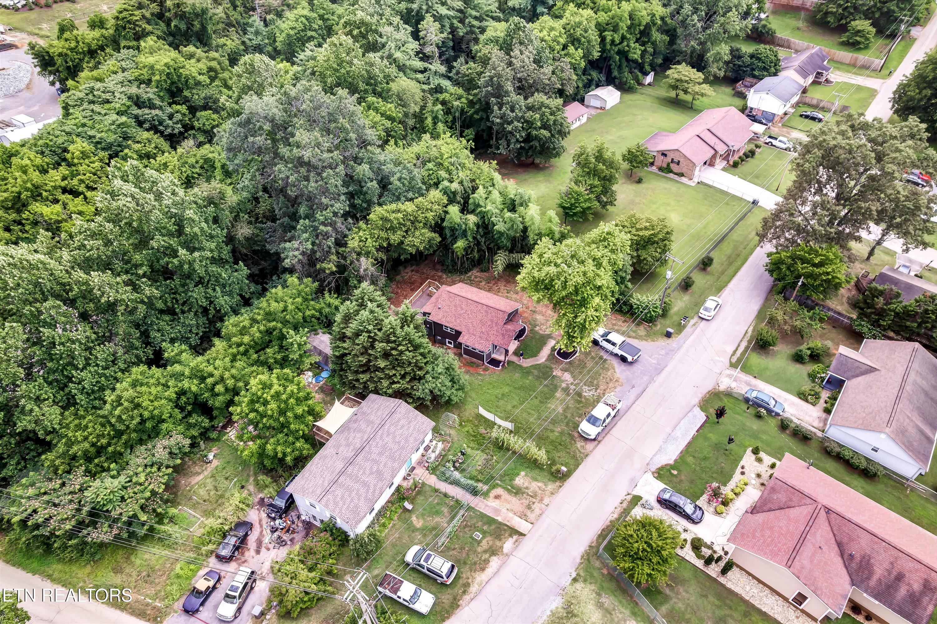 1904 Smokemont Drive Maryville TN 37801