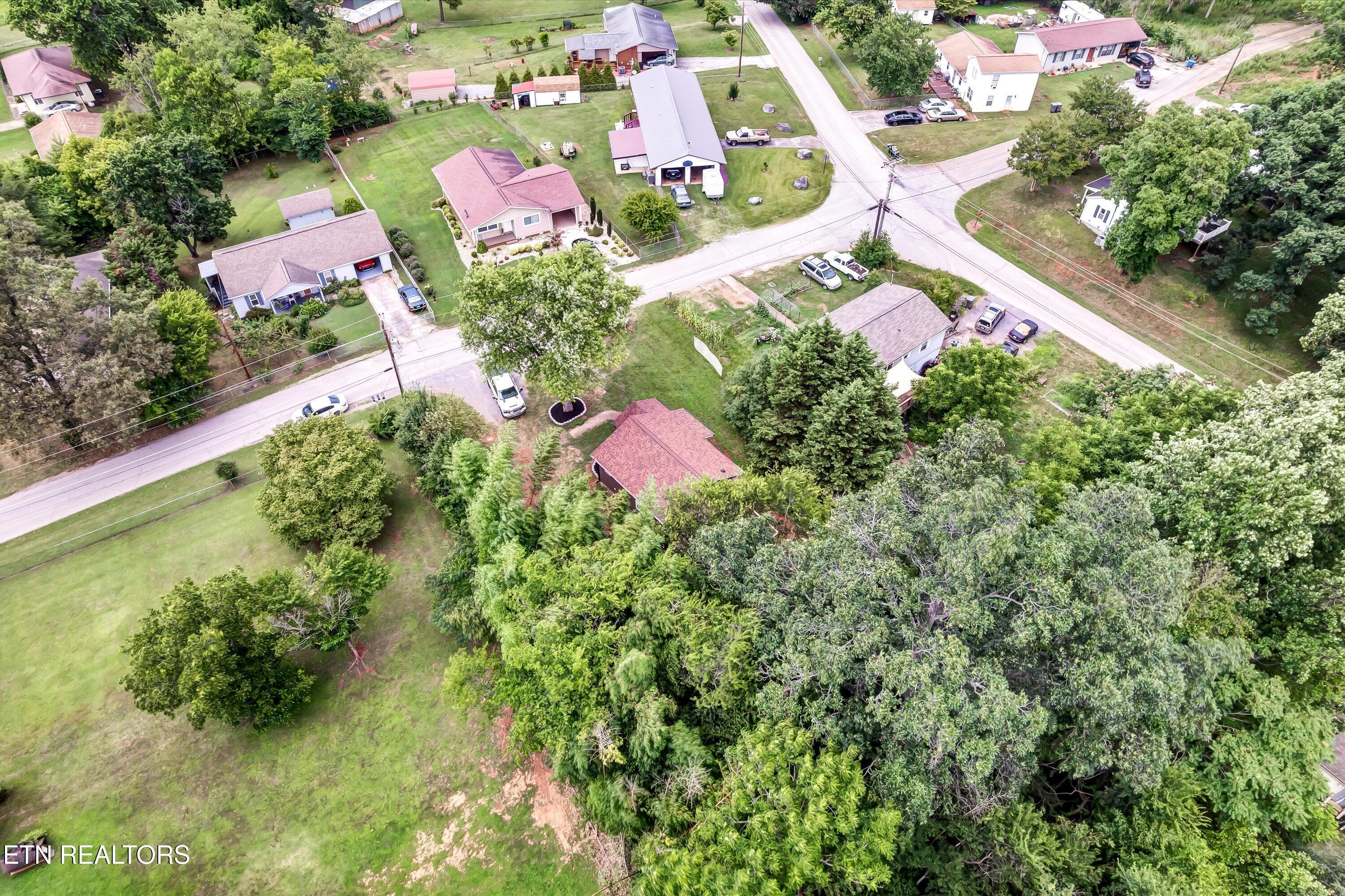 1904 Smokemont Drive Maryville TN 37801