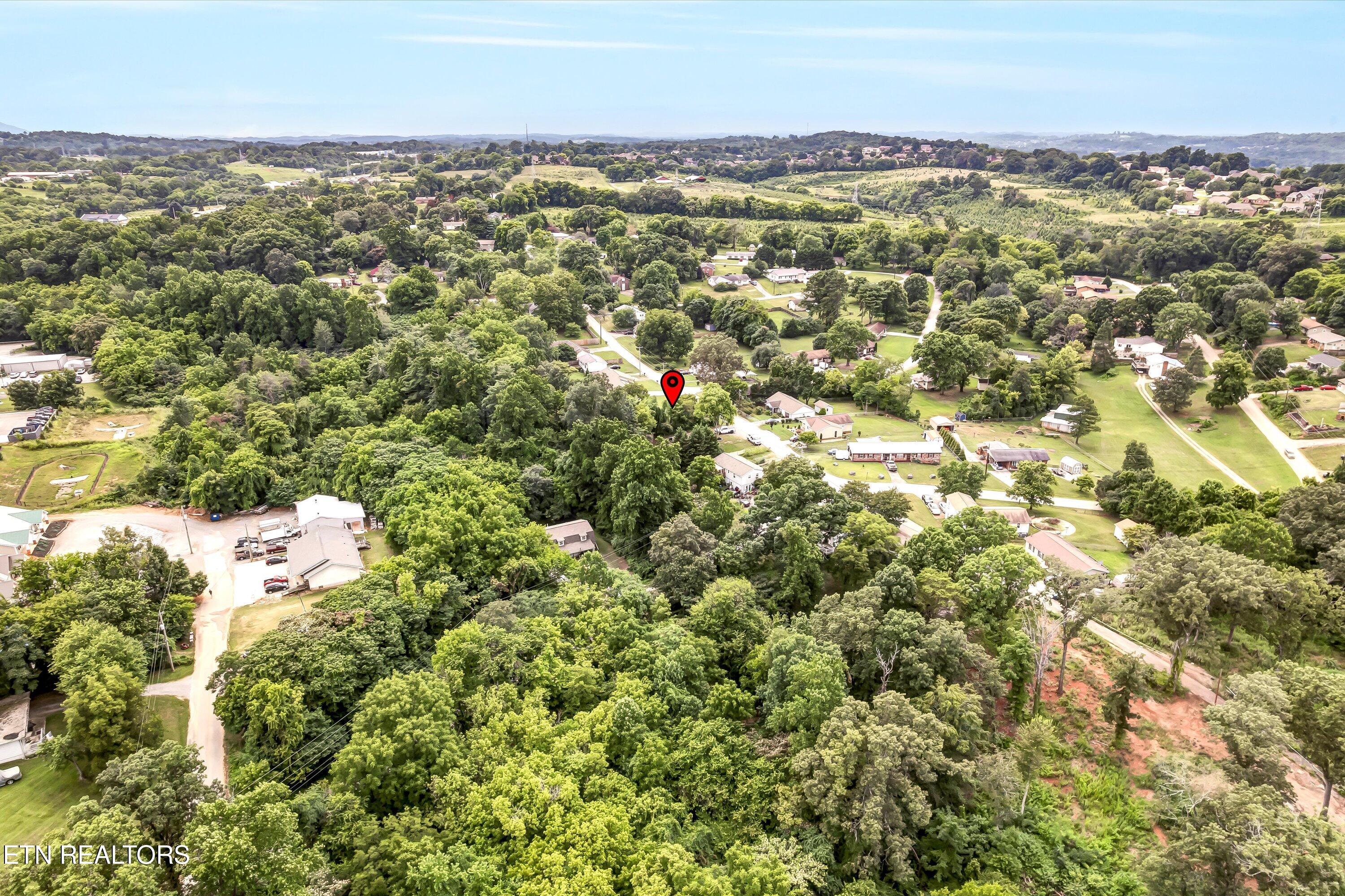 1904 Smokemont Drive Maryville TN 37801
