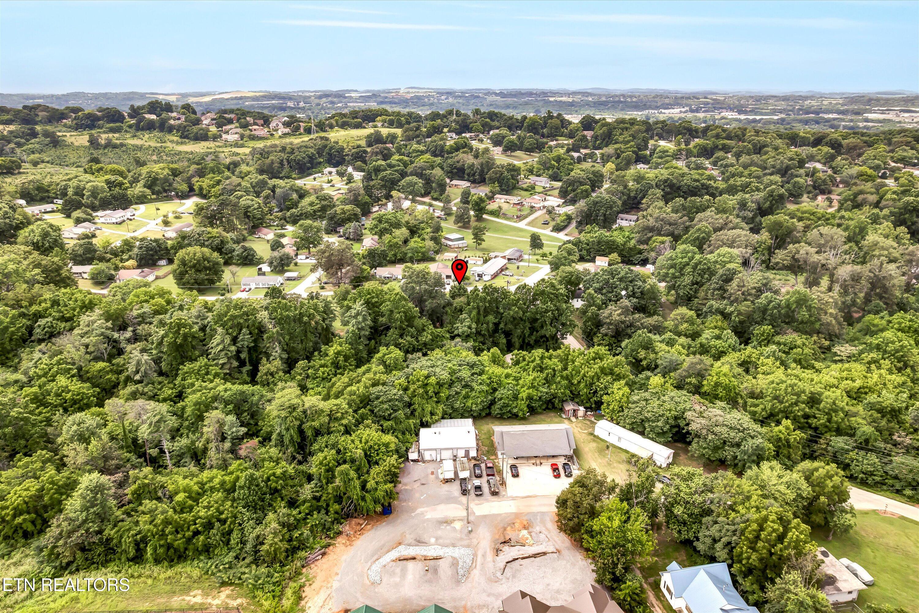 1904 Smokemont Drive Maryville TN 37801