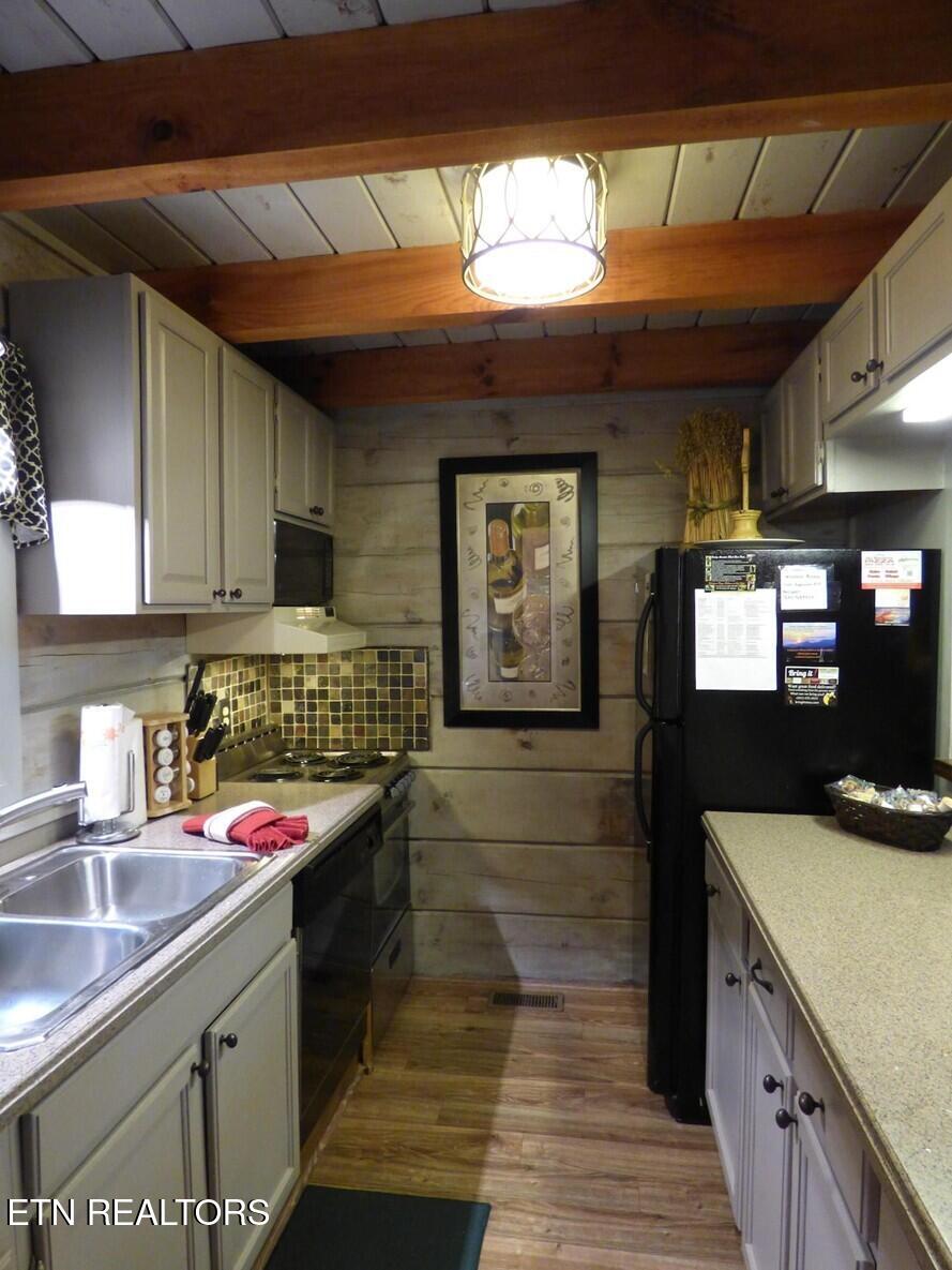 833 Stans Road Gatlinburg TN 37738