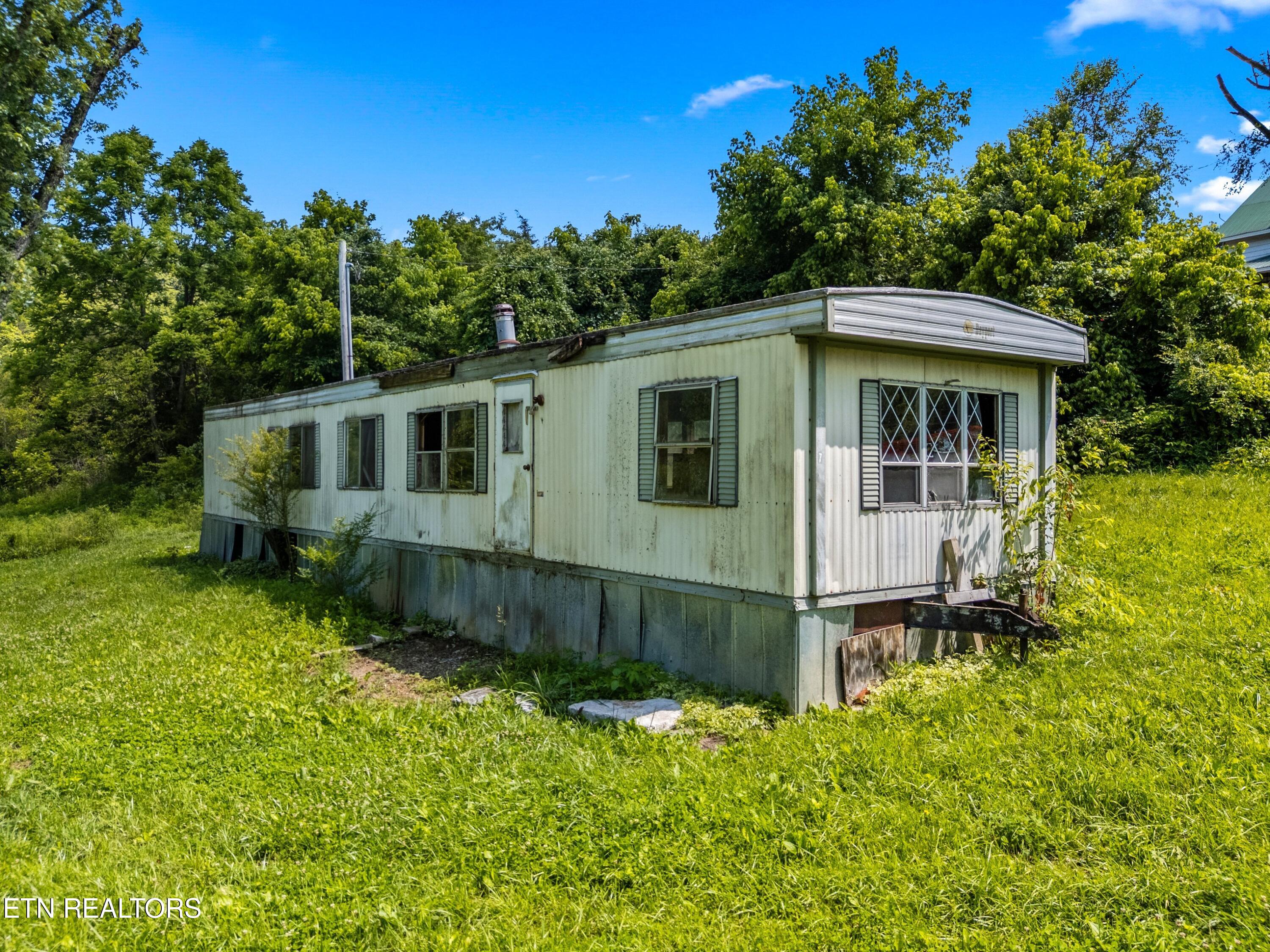111 Kyle Valley Road Eidson TN 37731
