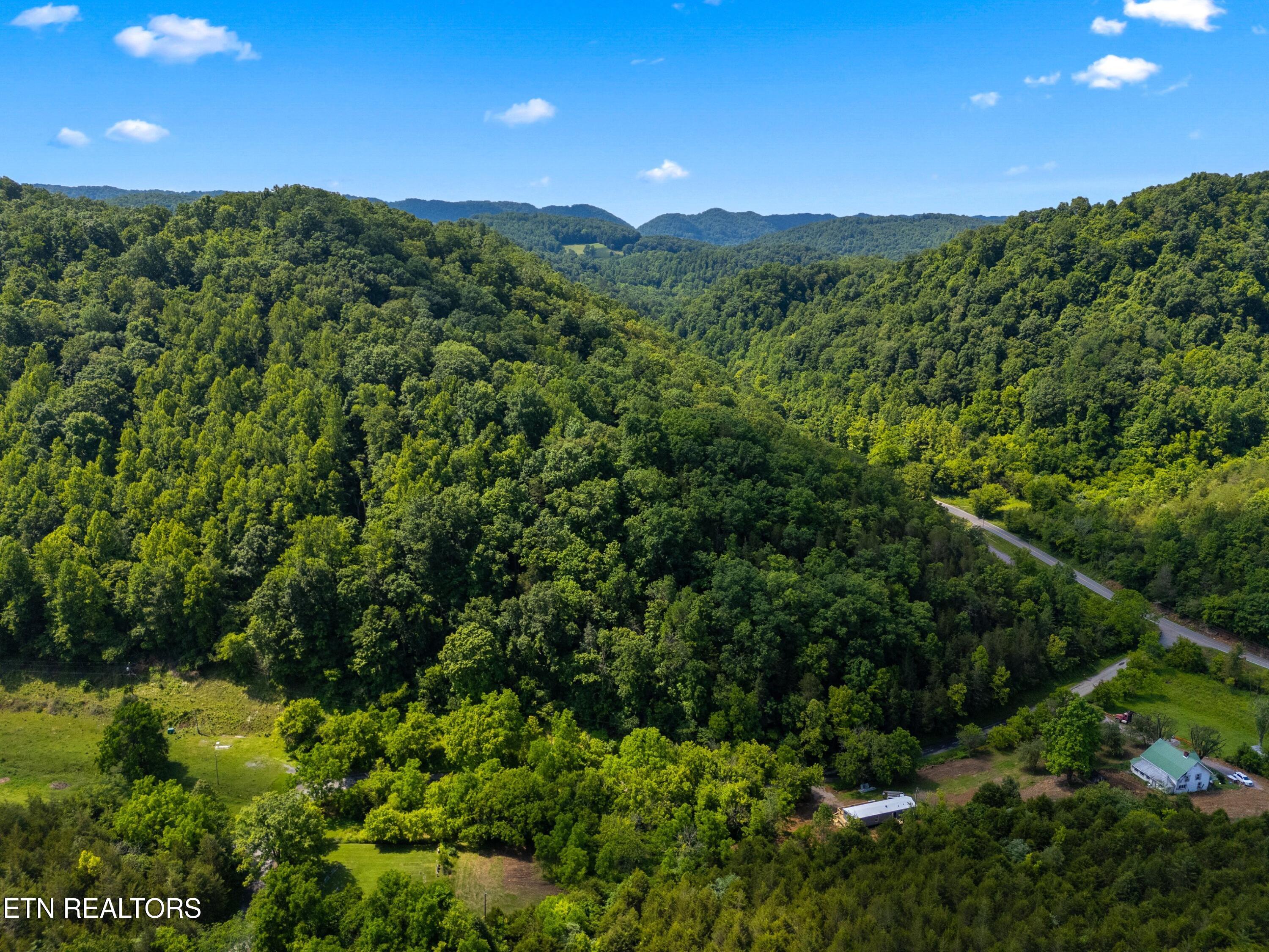 111 Kyle Valley Road Eidson TN 37731