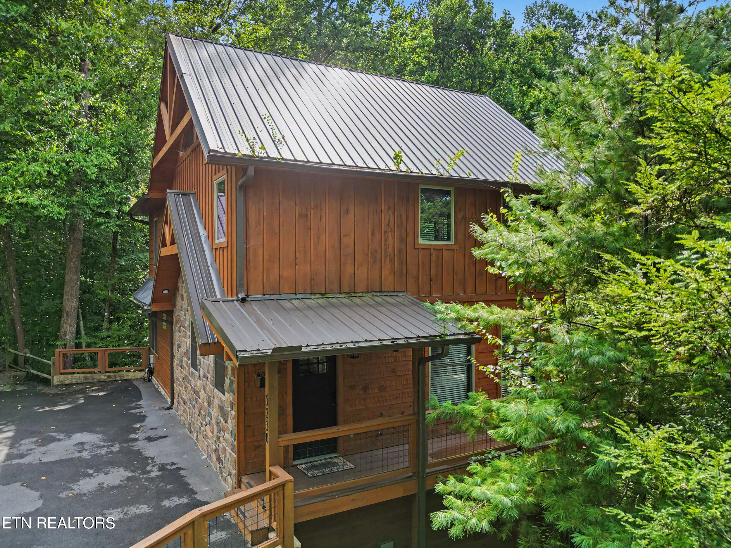 5230 Riversong Way Sevierville TN 37876