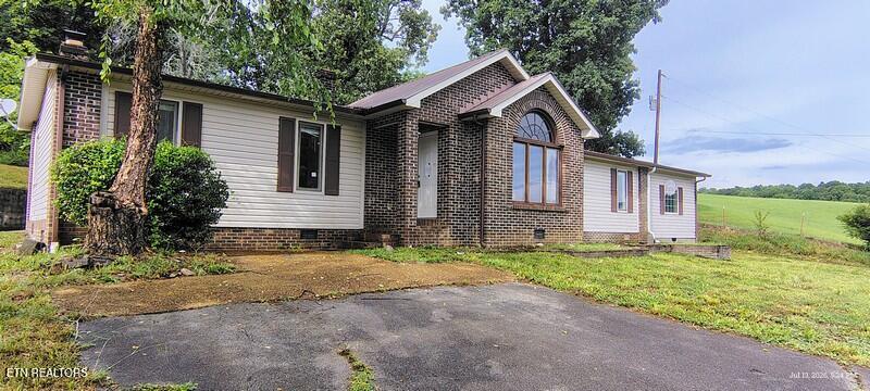391 County Road 360 Niota TN 37826