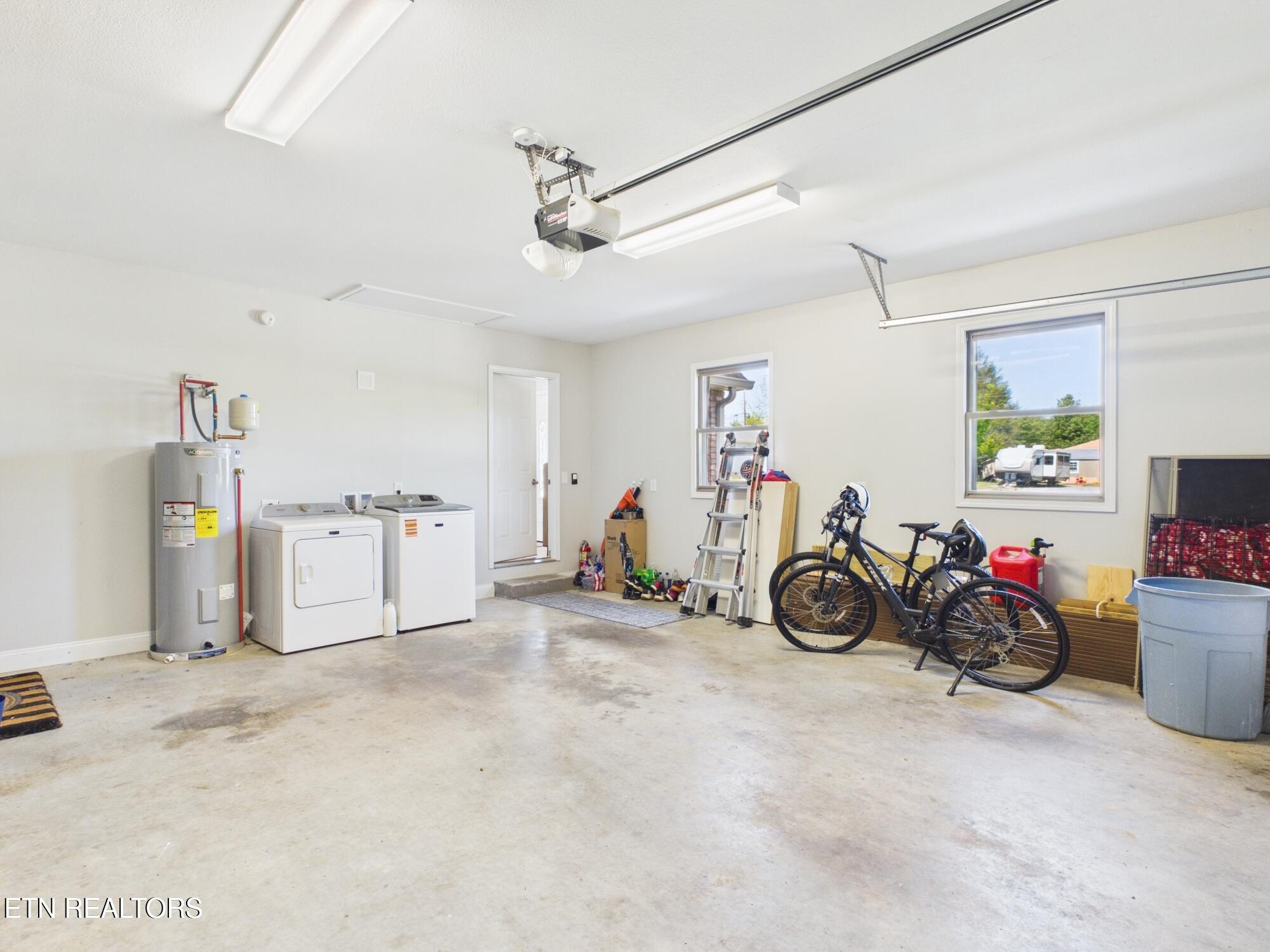 115 Dabbs Drive Spring City TN 37381