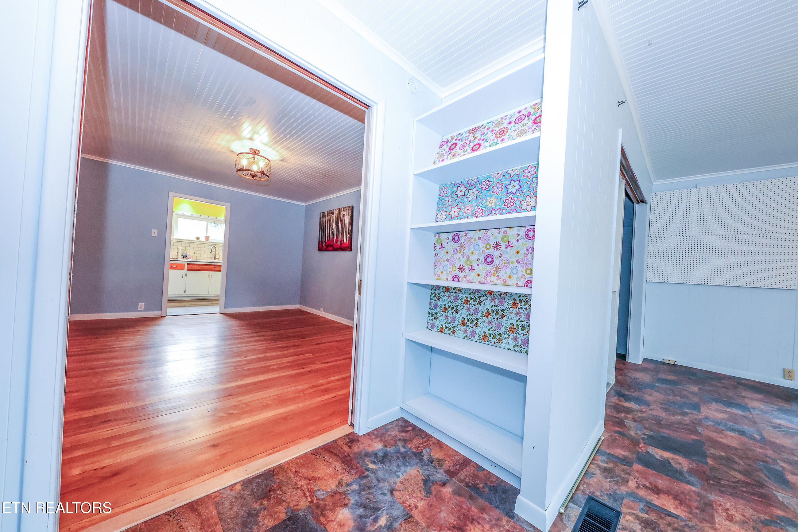 117 Tabor Road Oak Ridge TN 37830