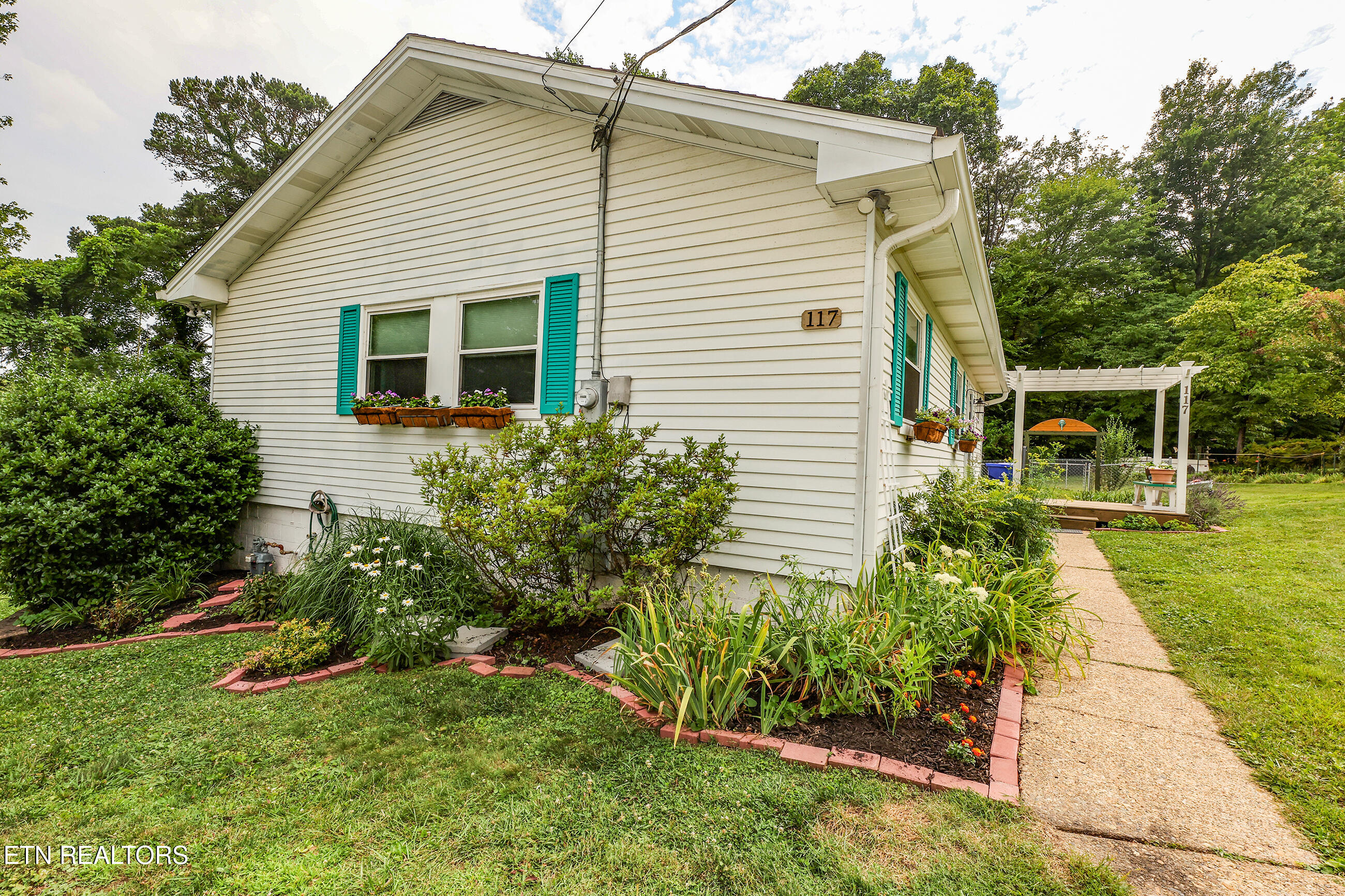 117 Tabor Road Oak Ridge TN 37830