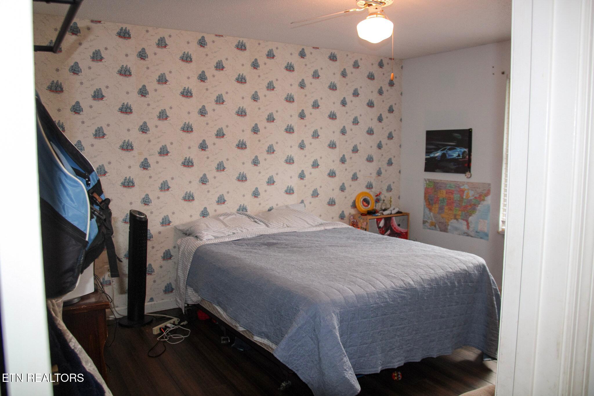 314 S Apache Road Clinton TN 37716
