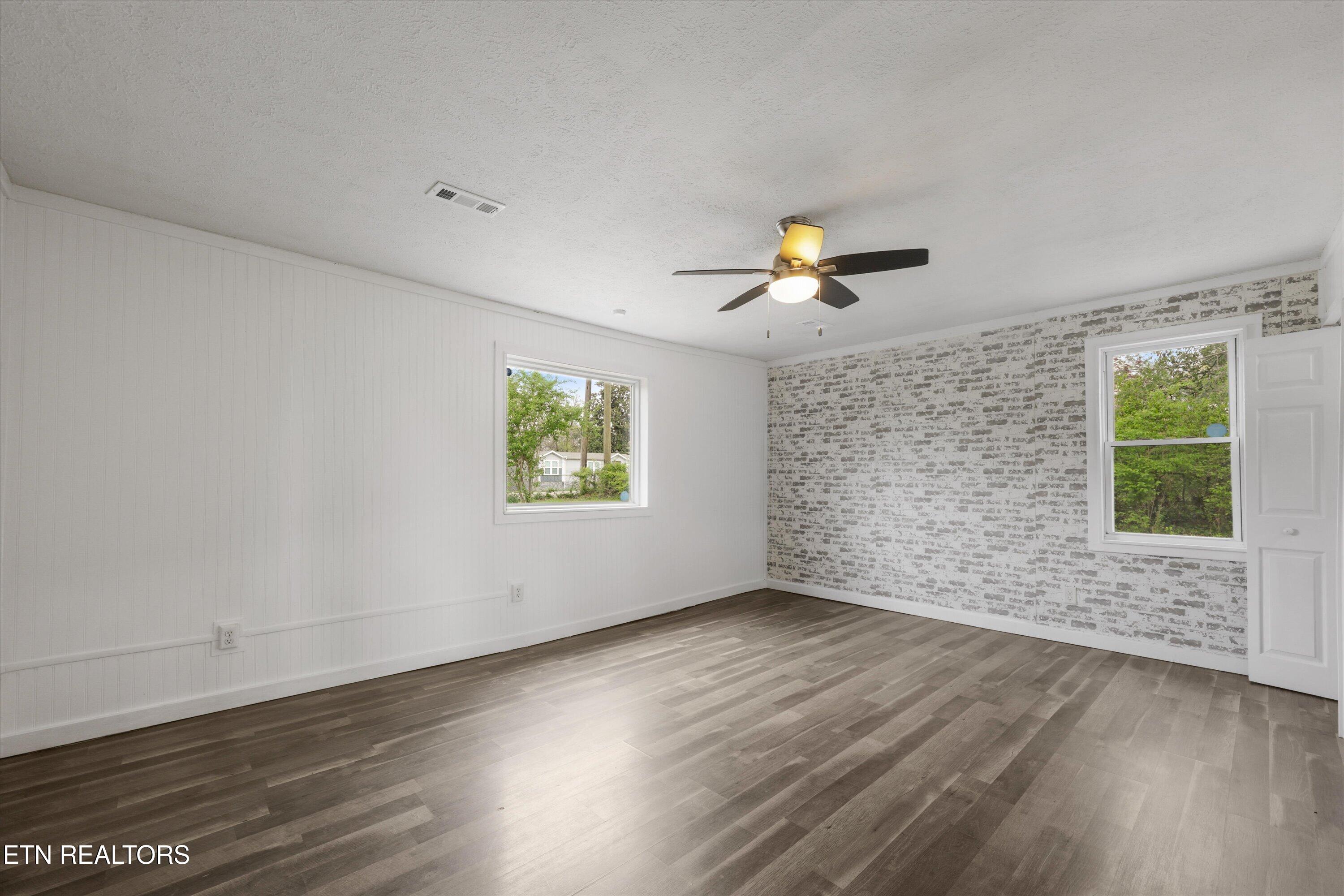 434 Murray Drive Knoxville TN 37912