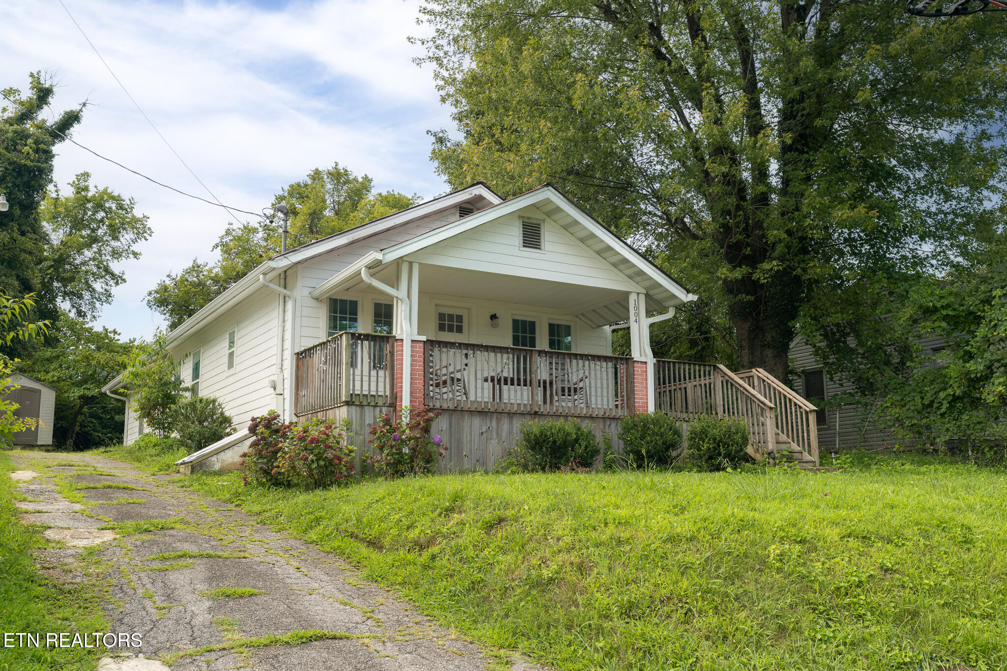 1004 Phillips Avenue Knoxville TN 37920