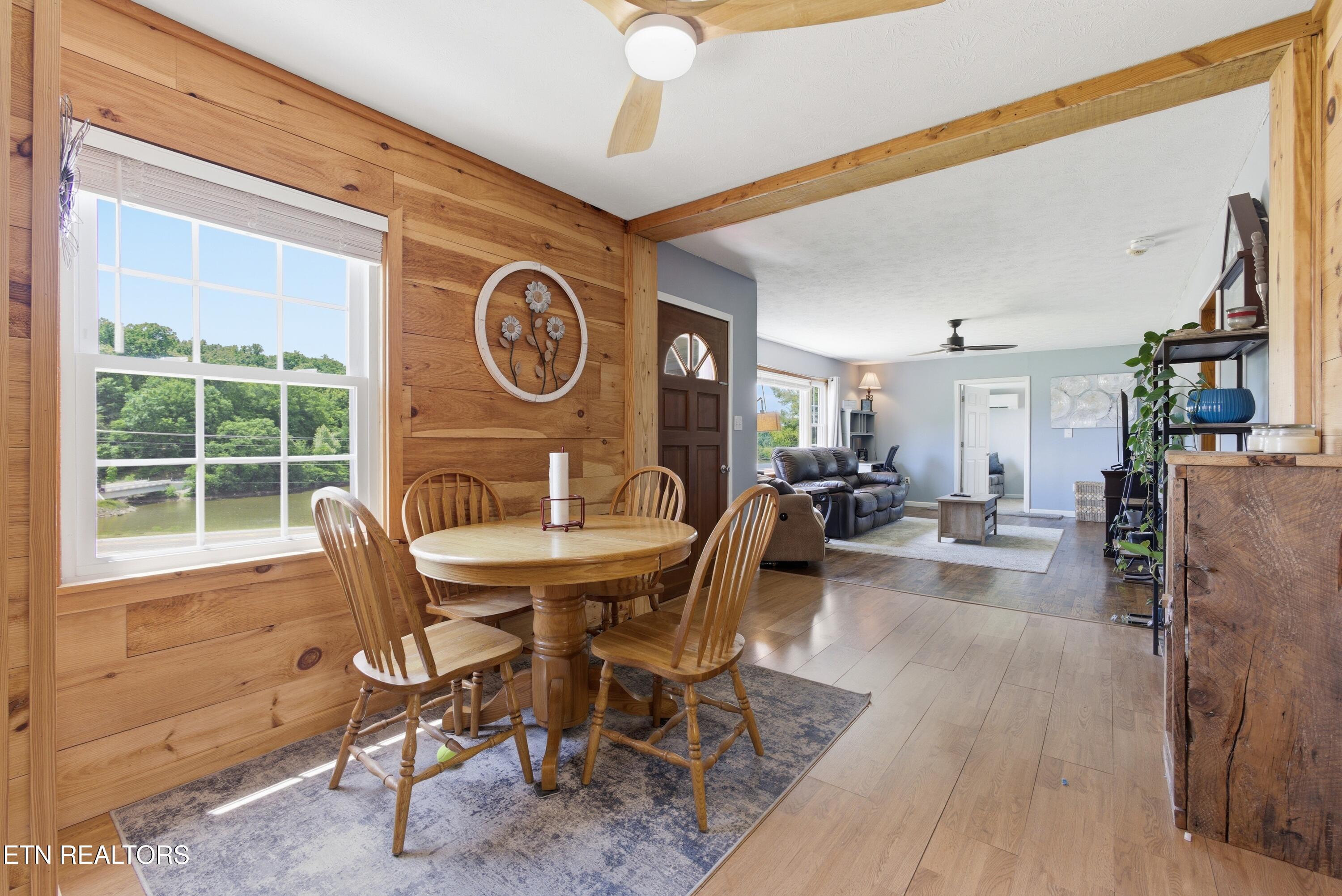110 Hillcrest Drive Harriman TN 37748
