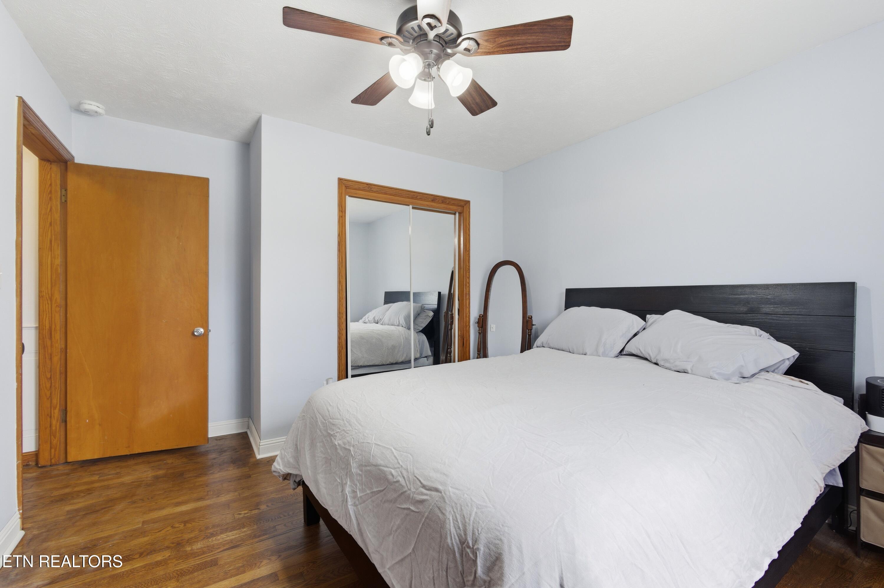 110 Hillcrest Drive Harriman TN 37748