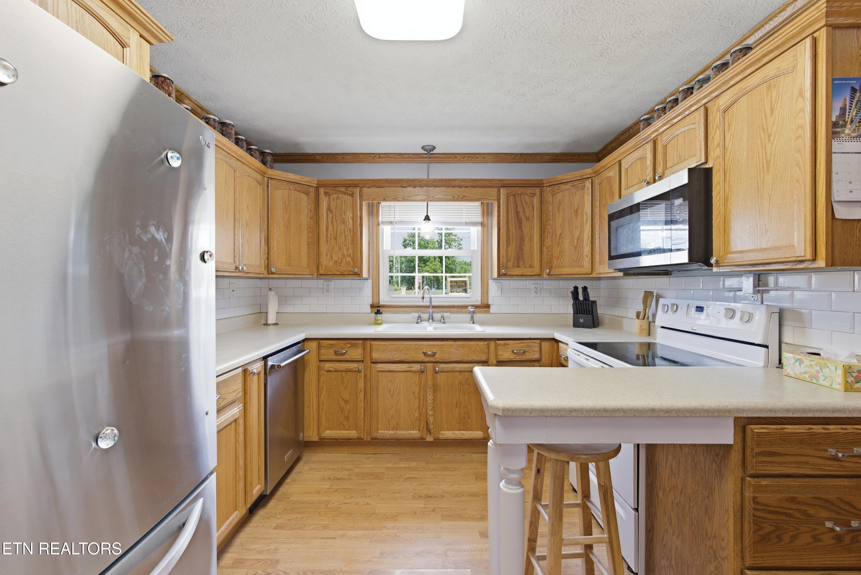 110 Hillcrest Drive Harriman TN 37748