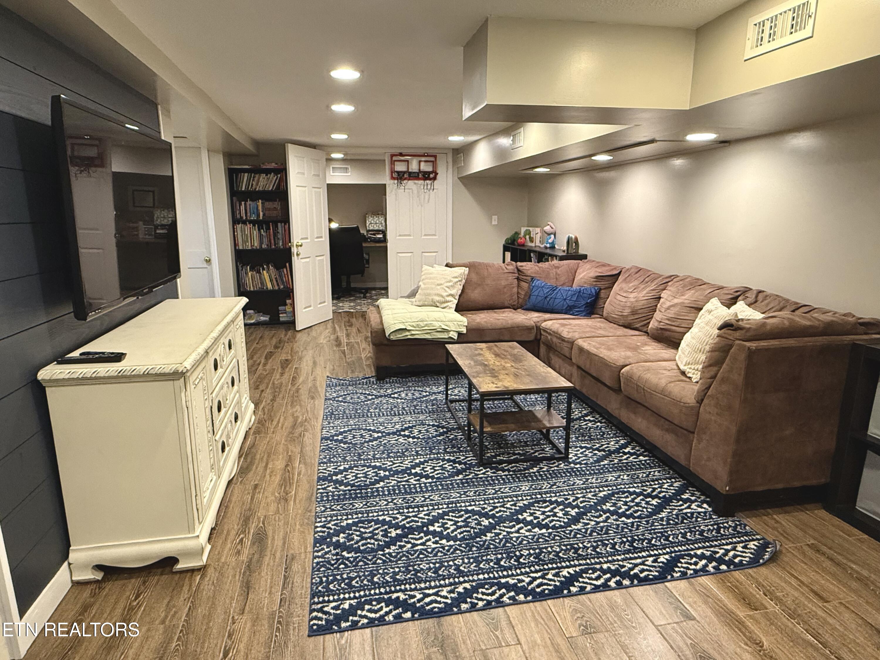 119 Circle Drive Rogersville TN 37857